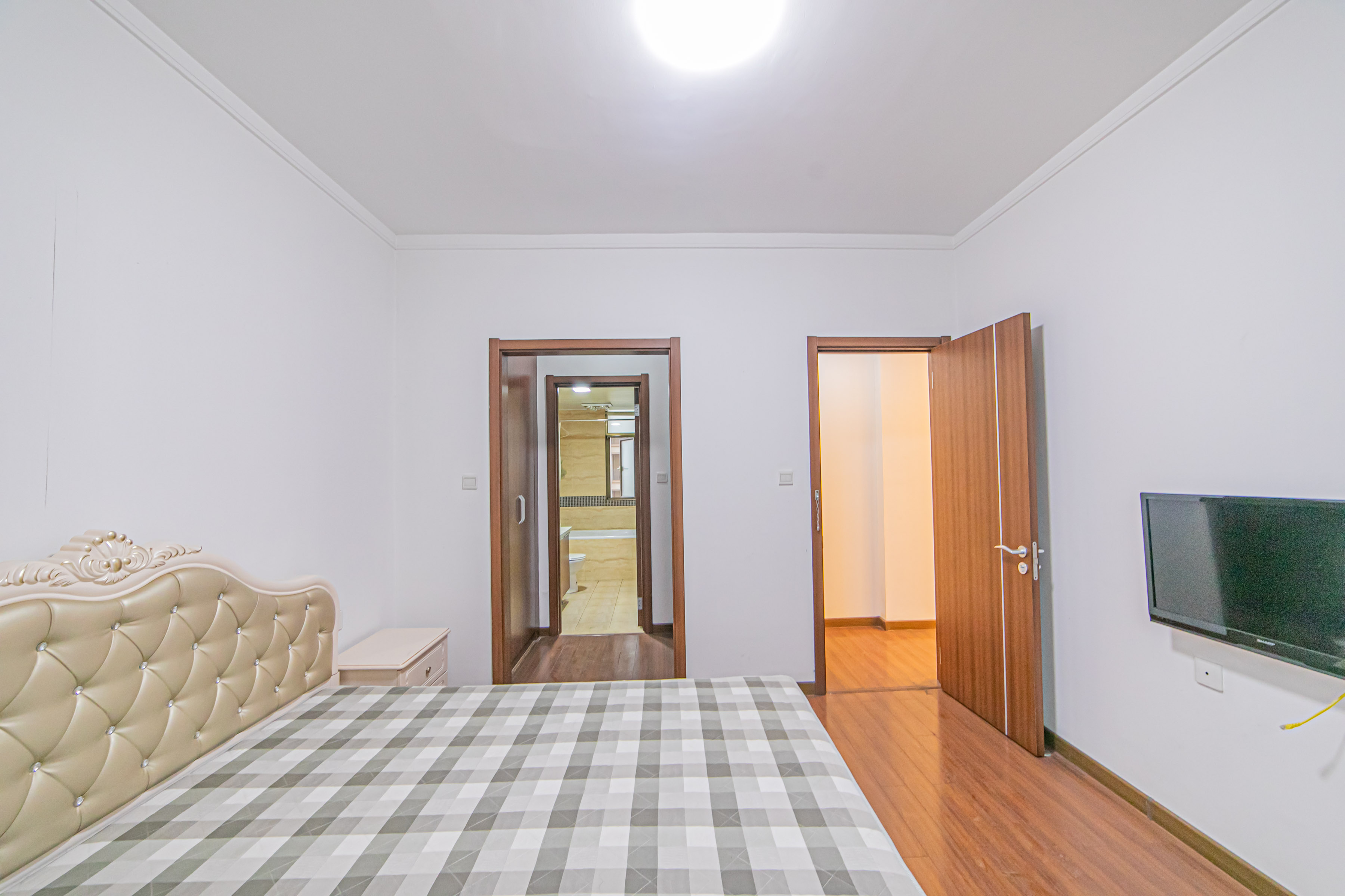 碧桂园威尼斯城 3室2厅2卫 62.80万 碧桂园威尼斯城 3室2厅2卫 62.80万卧室