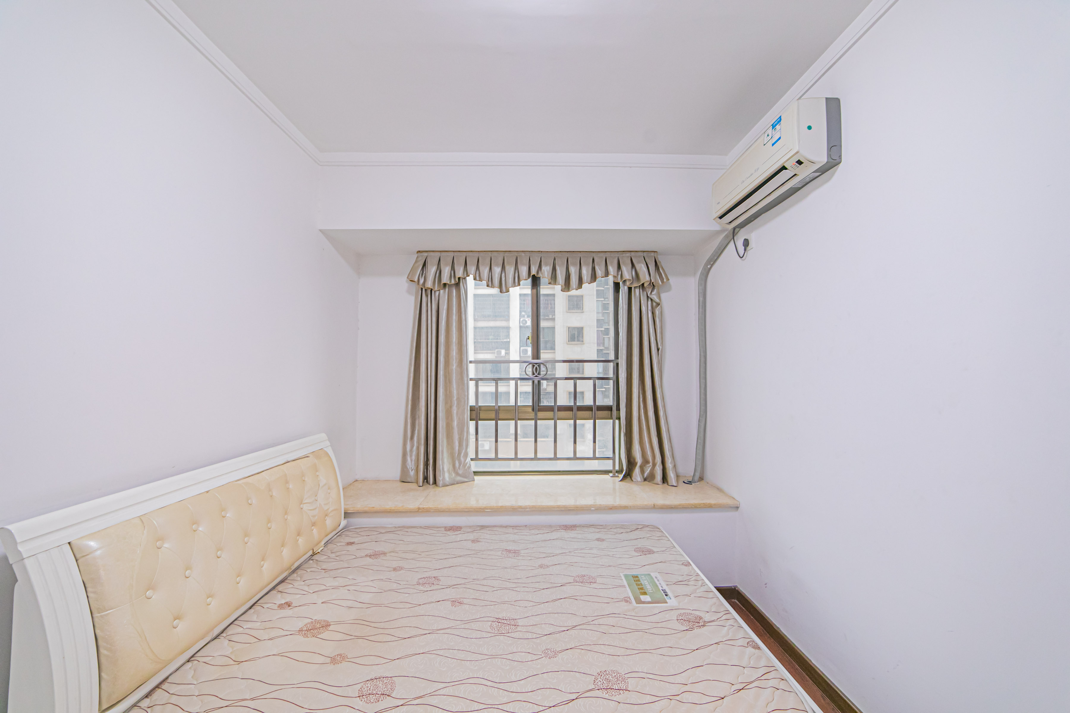 碧桂园威尼斯城 3室2厅2卫 62.80万 碧桂园威尼斯城 3室2厅2卫 62.80万卧室