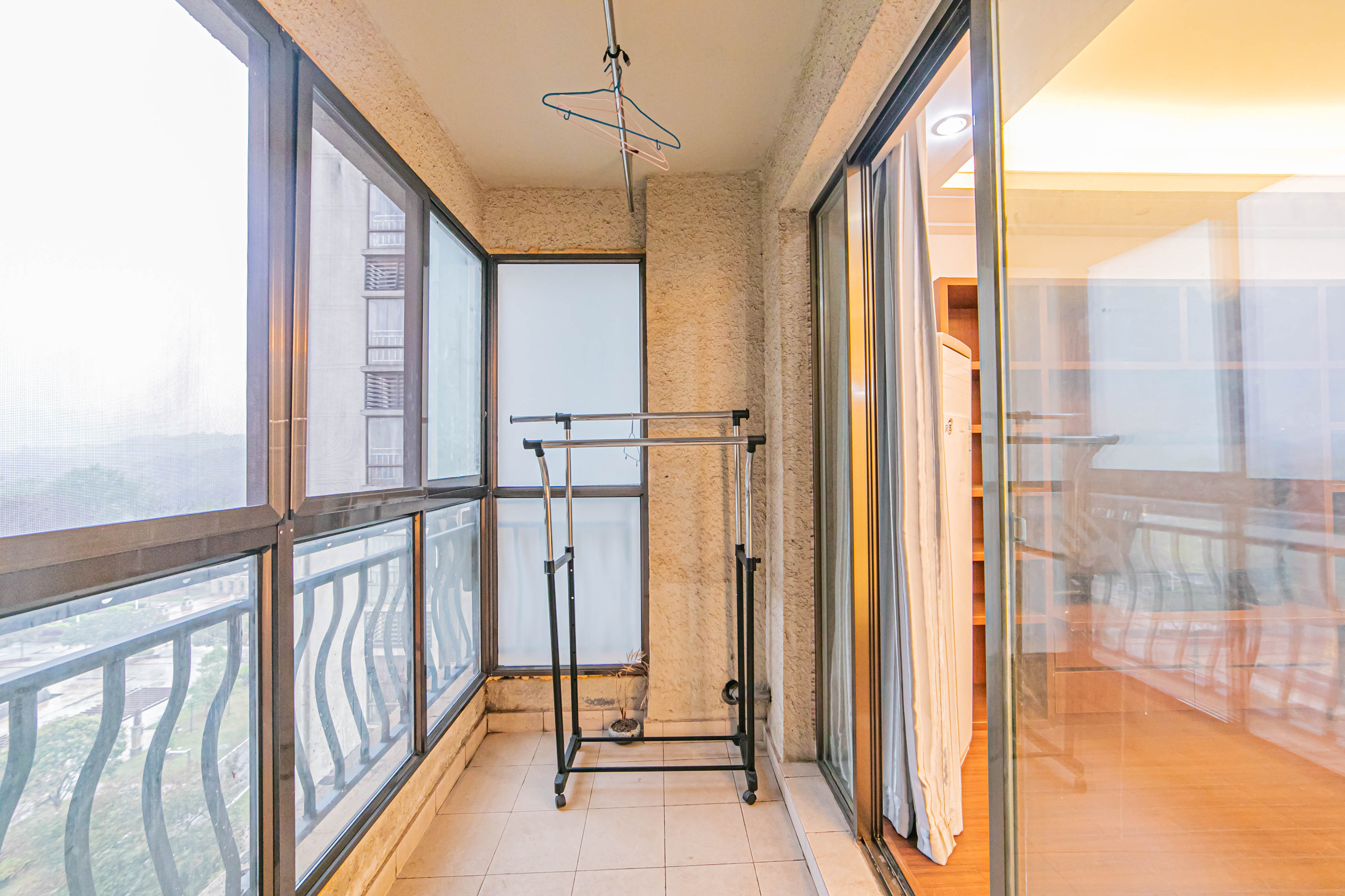 碧桂园威尼斯城 3室2厅2卫 62.80万 碧桂园威尼斯城 3室2厅2卫 62.80万阳台