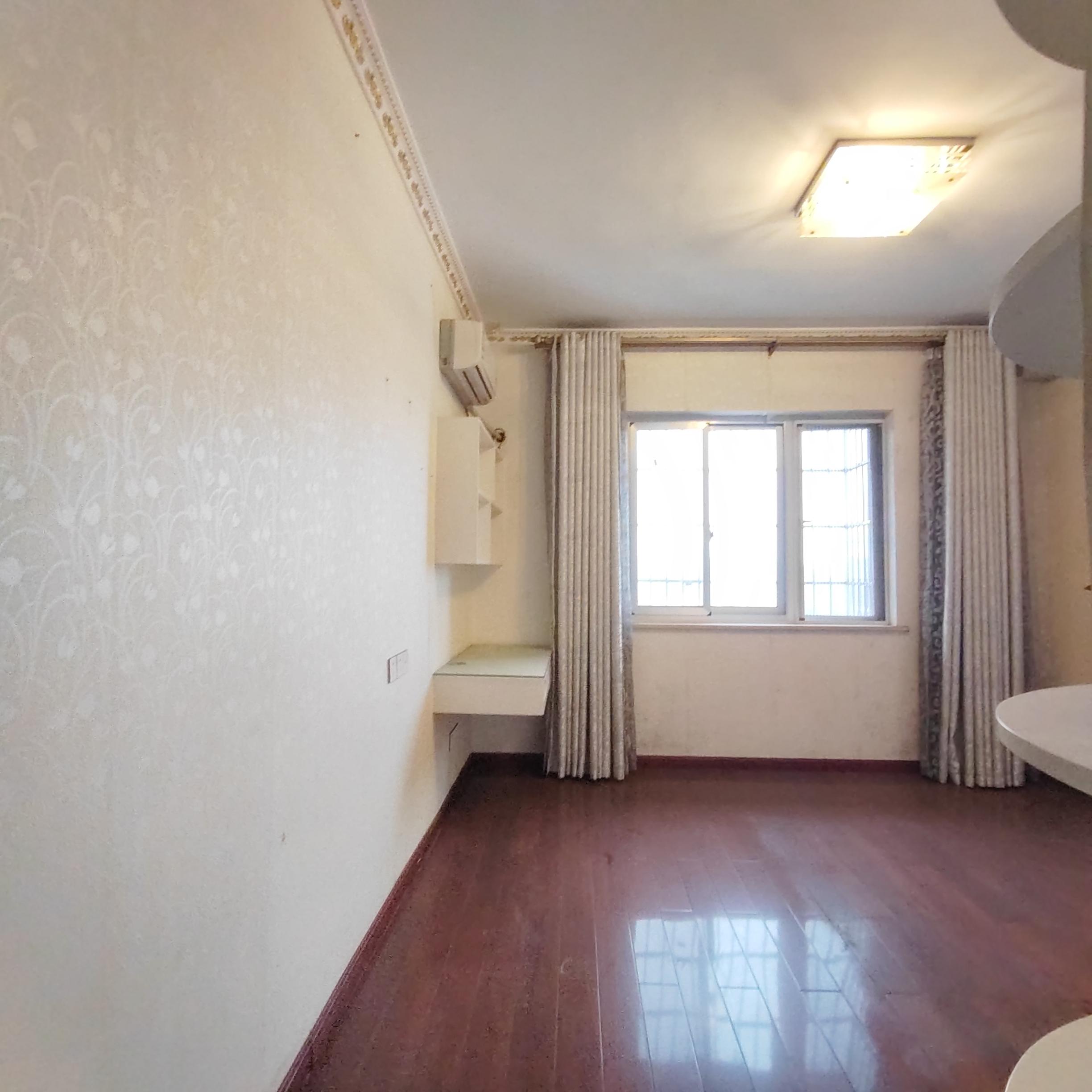 香草园二期春晓  4室2厅2卫   52.80万 香草园二期春晓  4室2厅2卫   52.80万室内图