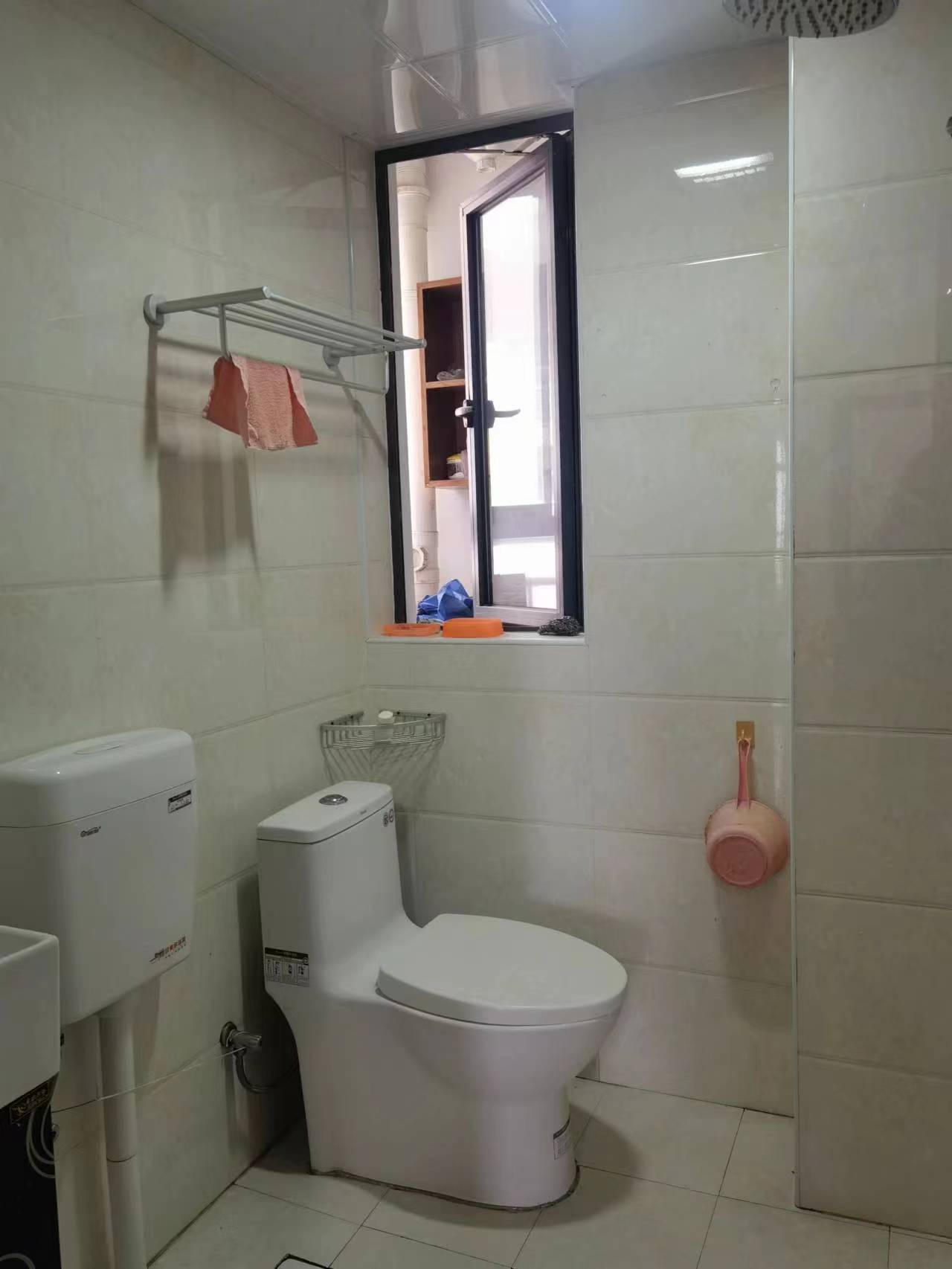 华晨御园 3室2厅1卫 75.00万 华晨御园 3室2厅1卫 75.00万室内图