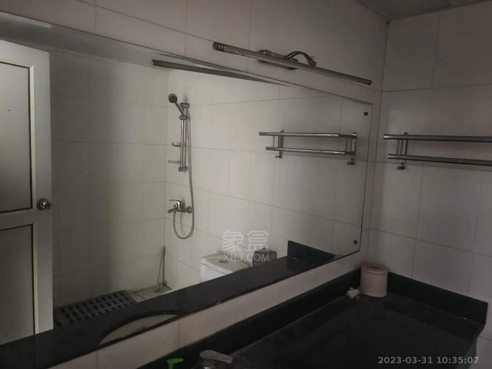 保利大厦 1室1厅1卫 1200.00元/月 保利大厦 1室1厅1卫 1200.00元/月室内图