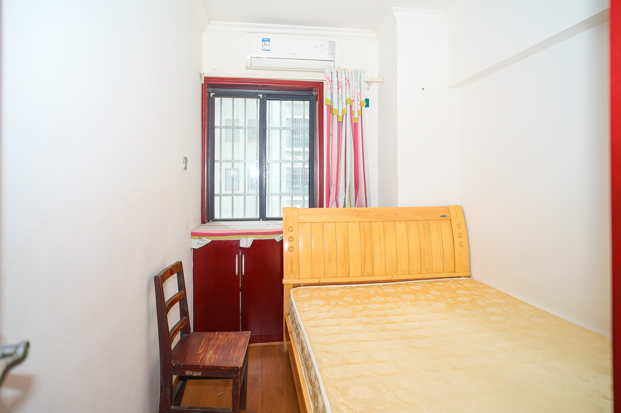 尚都花园城 3室2厅2卫 62.80万 尚都花园城 3室2厅2卫 62.80万卧室