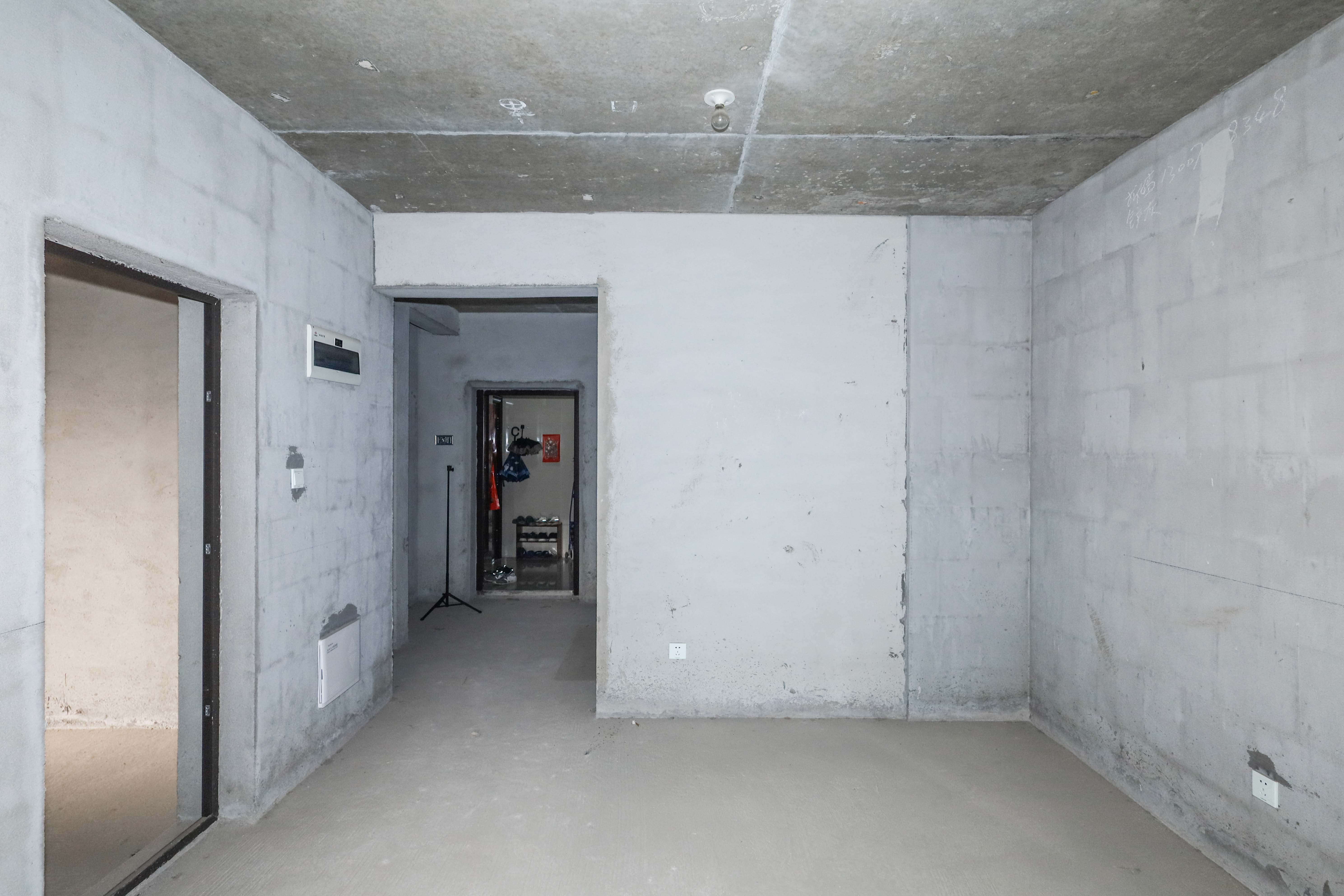 中国铁建梅溪青秀二期  3室2厅2卫   188.00万客厅
