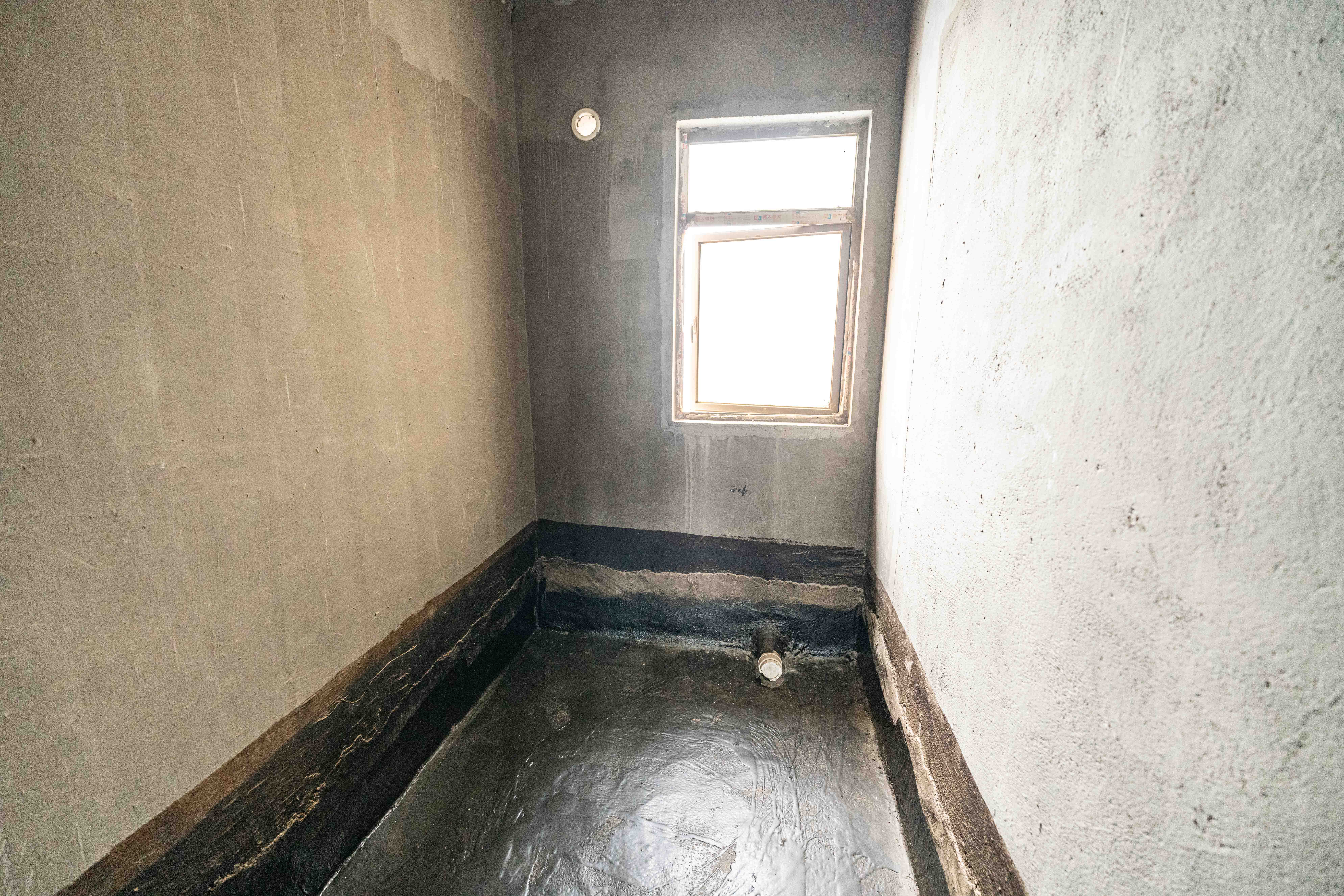 幸福庄园 4室2厅2卫 50.00万 幸福庄园 4室2厅2卫 50.00万卫生间