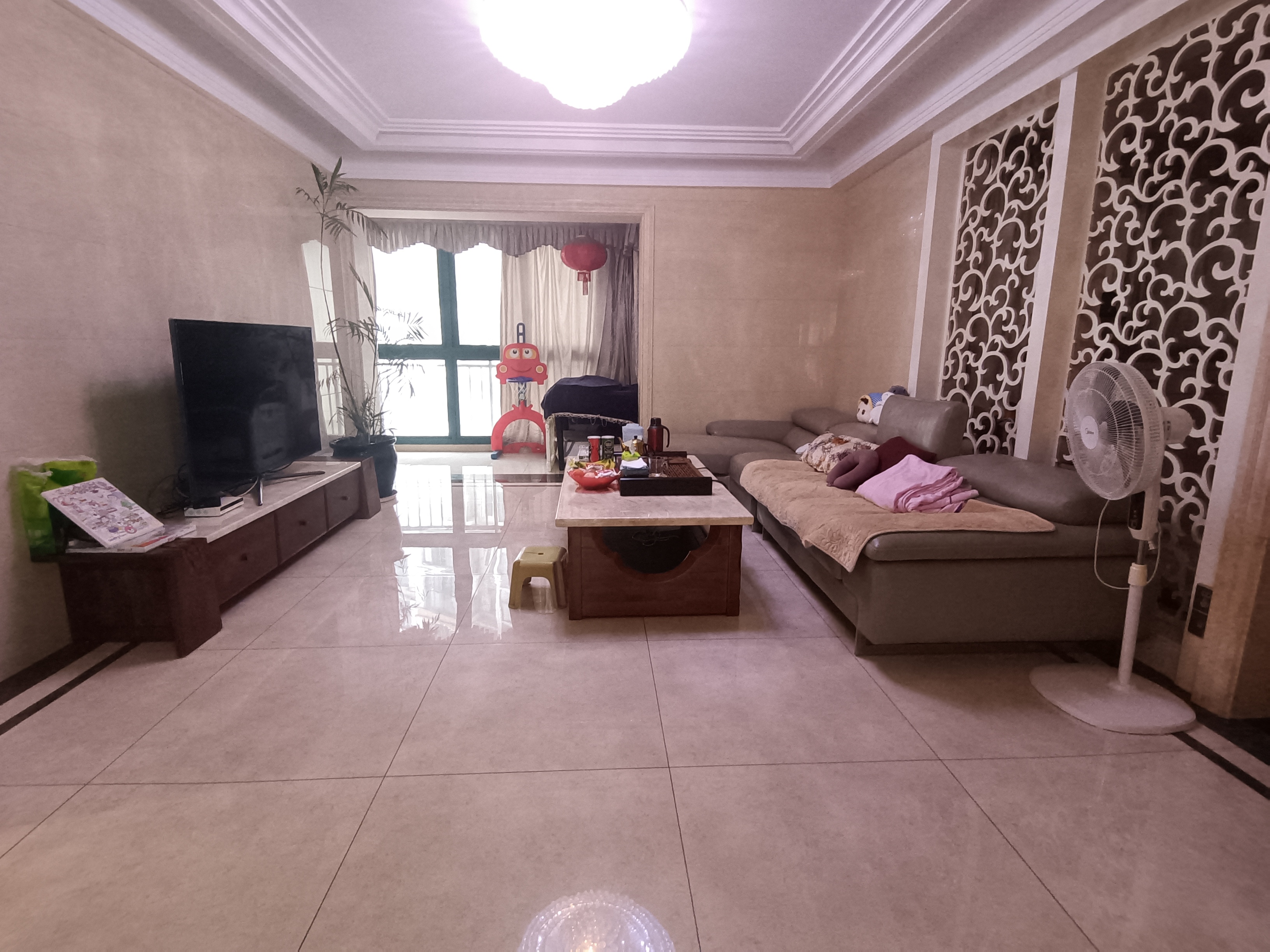 经世皇城 3室2厅2卫 115.00万 经世皇城 3室2厅2卫 115.00万室内图