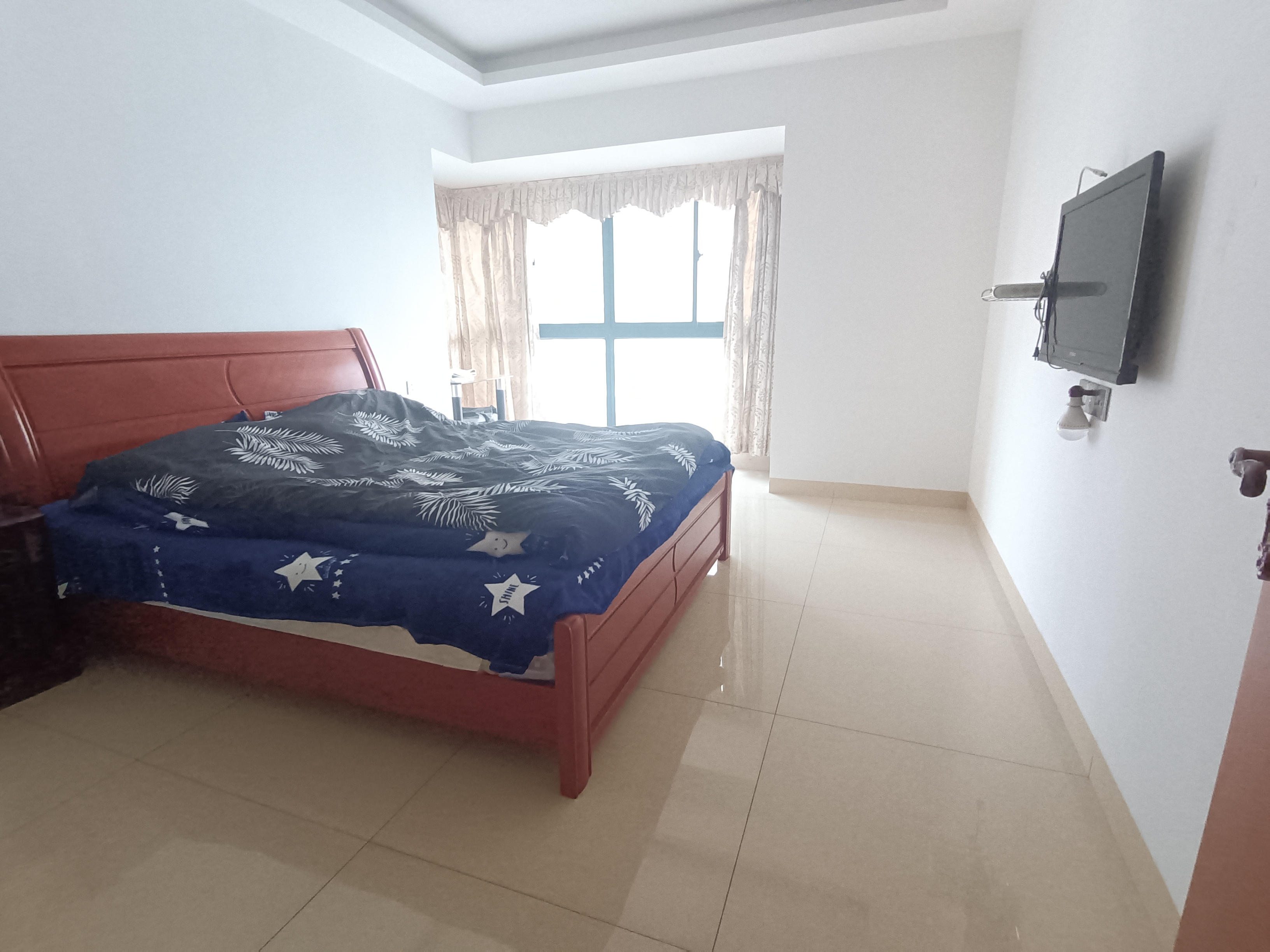 经世皇城 3室2厅2卫 115.00万 经世皇城 3室2厅2卫 115.00万室内图