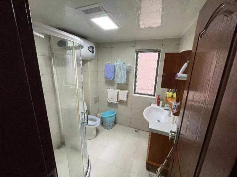 湘银星城  3室2厅2卫    73.8万 湘银星城  3室2厅2卫    73.8万室内图