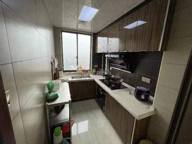 湘银星城  3室2厅2卫    73.8万 湘银星城  3室2厅2卫    73.8万室内图