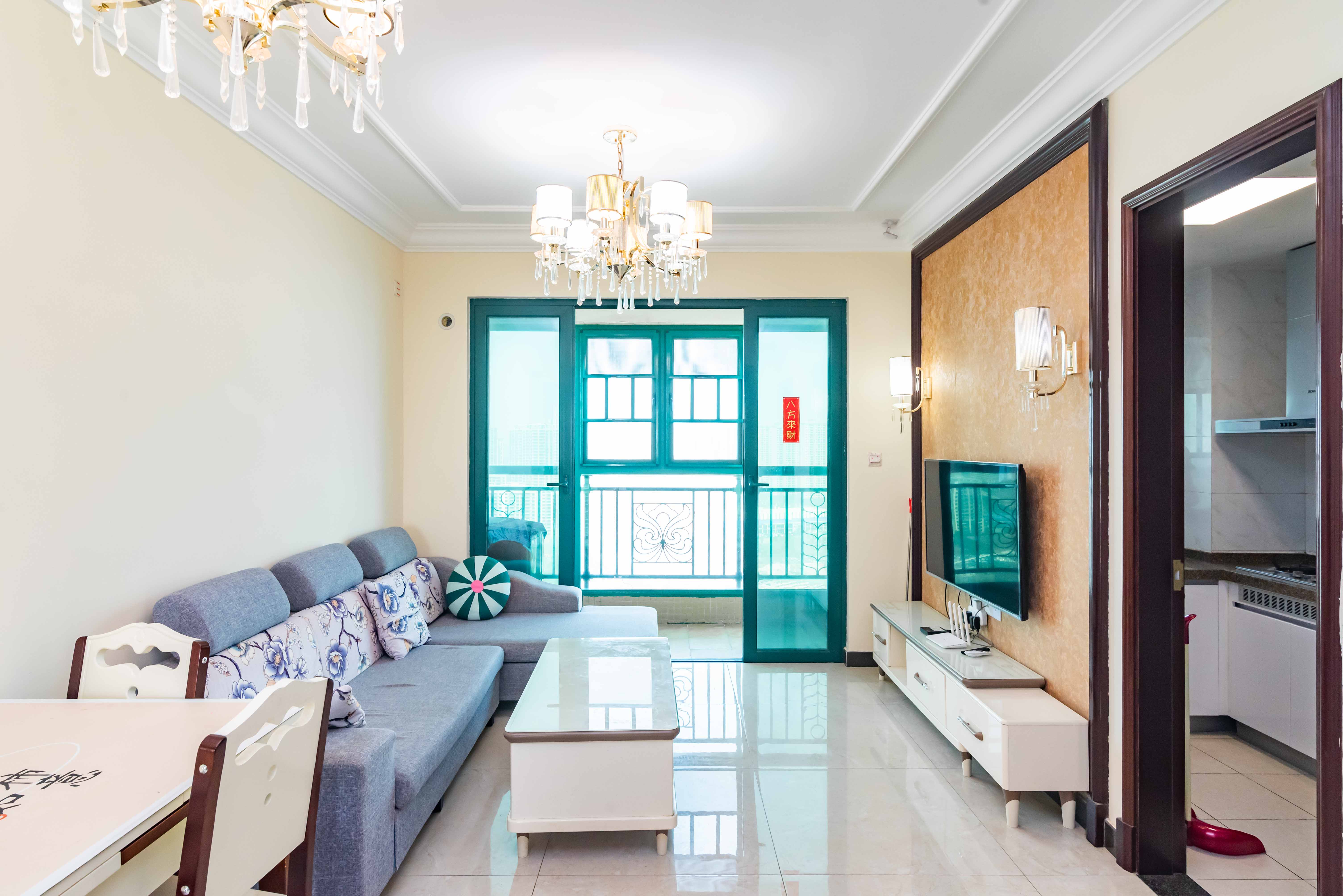 恒大雅苑 3室2厅1卫 78.0万 恒大雅苑 3室2厅1卫 78.0万客厅