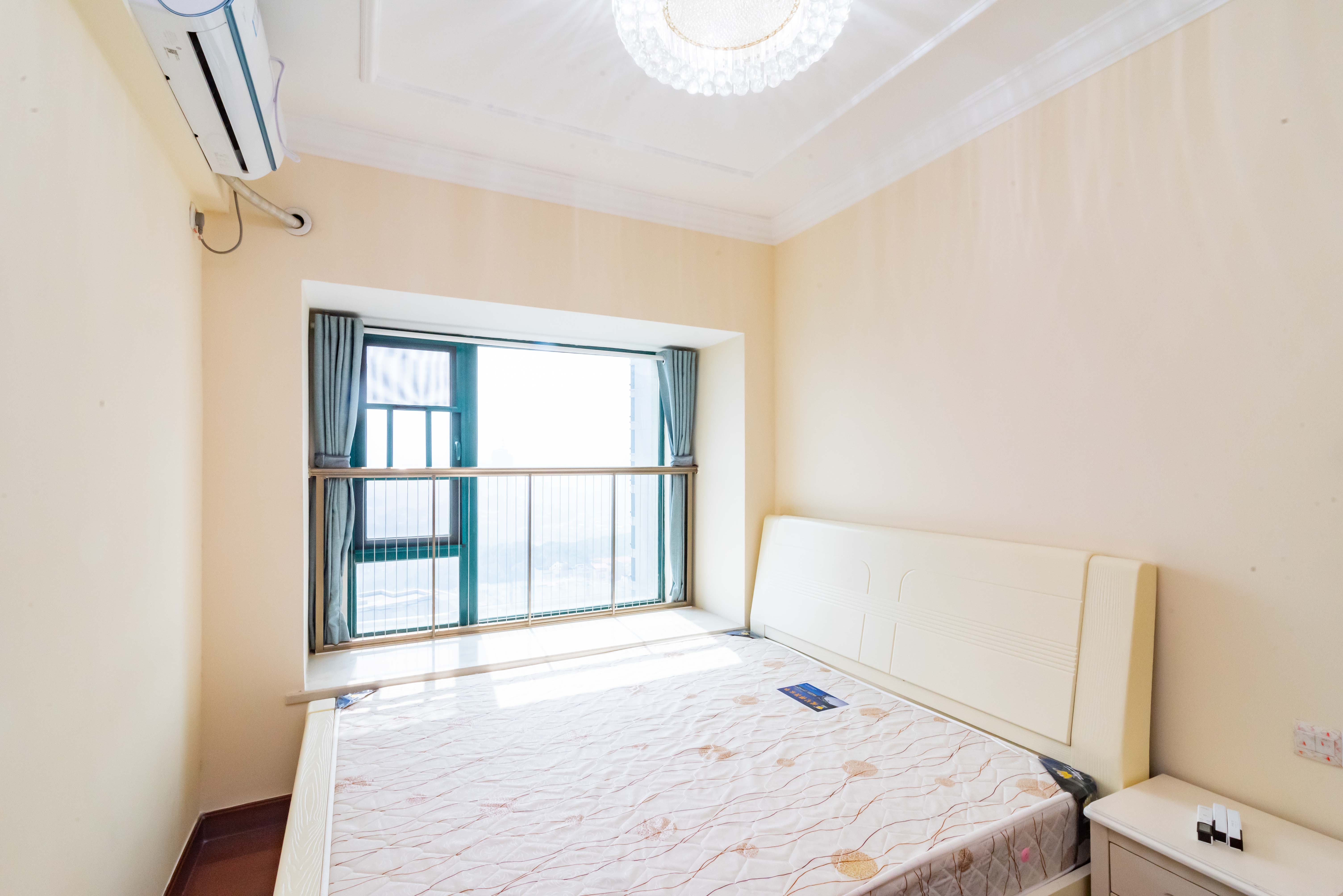 恒大雅苑 3室2厅1卫 78.0万 恒大雅苑 3室2厅1卫 78.0万卧室