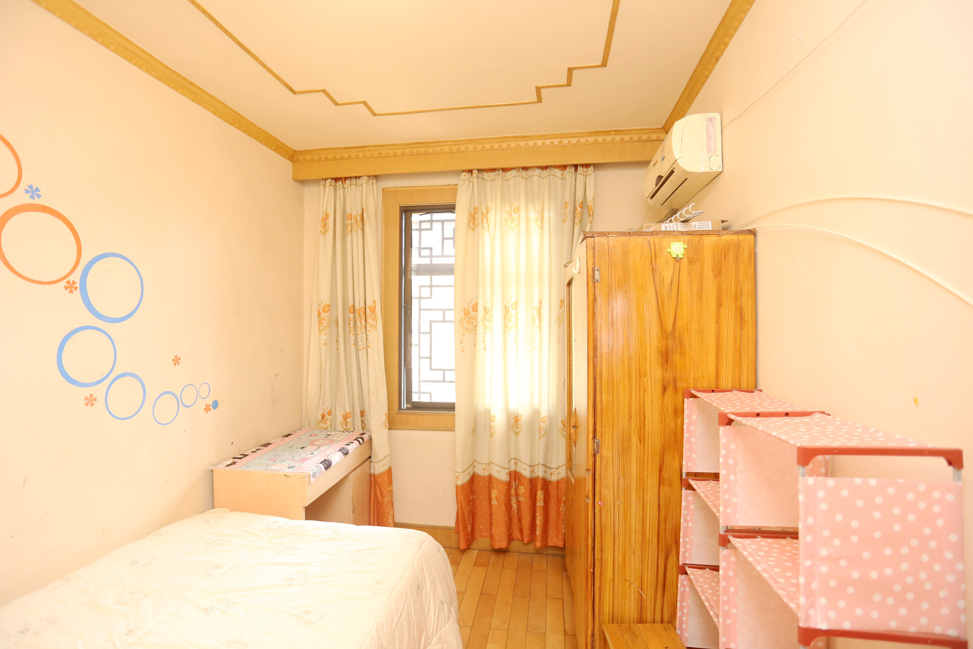 长勘院（文艺路26号）  2室1厅1卫   45.00万卧室