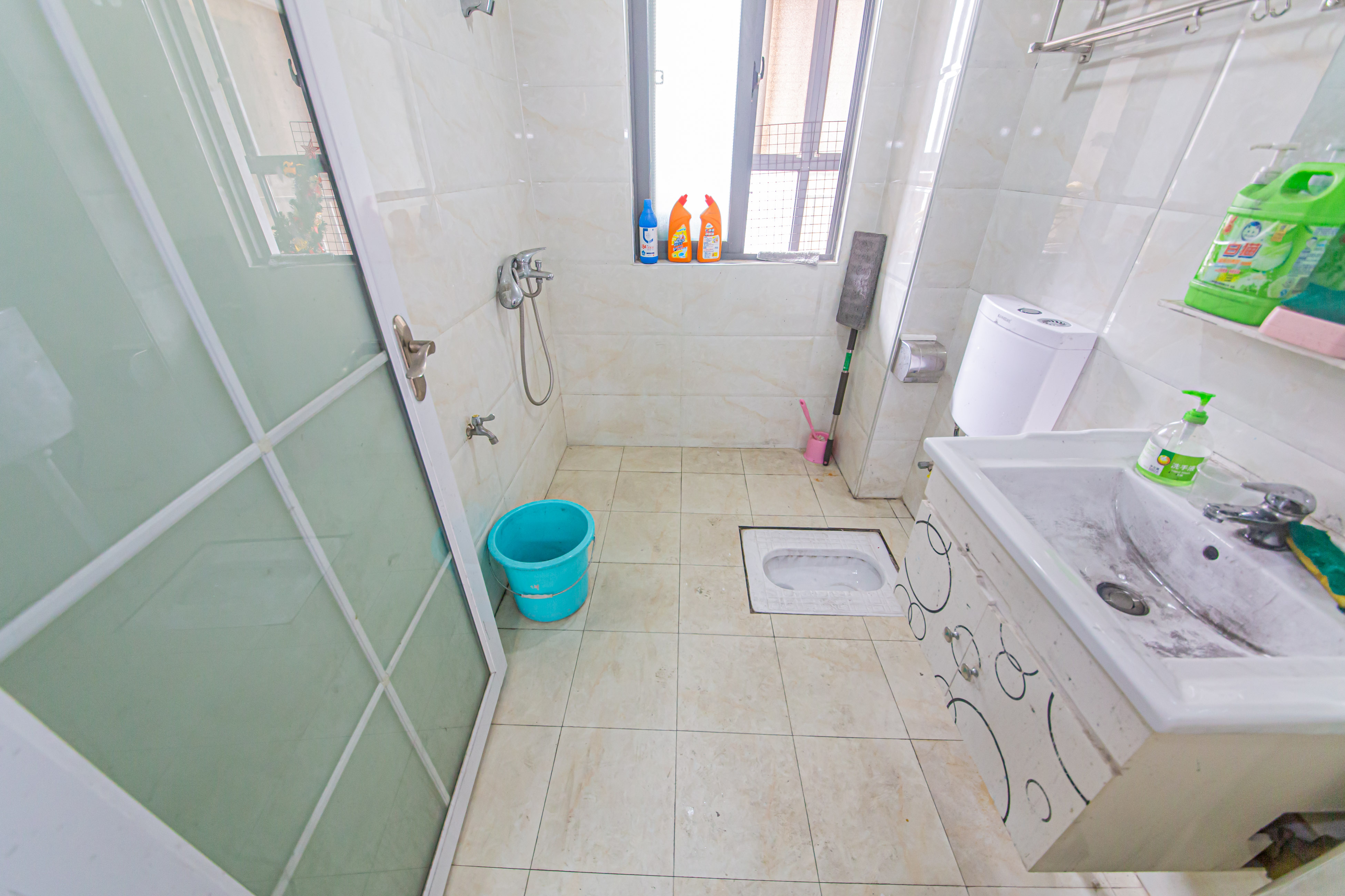 鑫远御文台一期  3室2厅1卫    111.0万卫生间