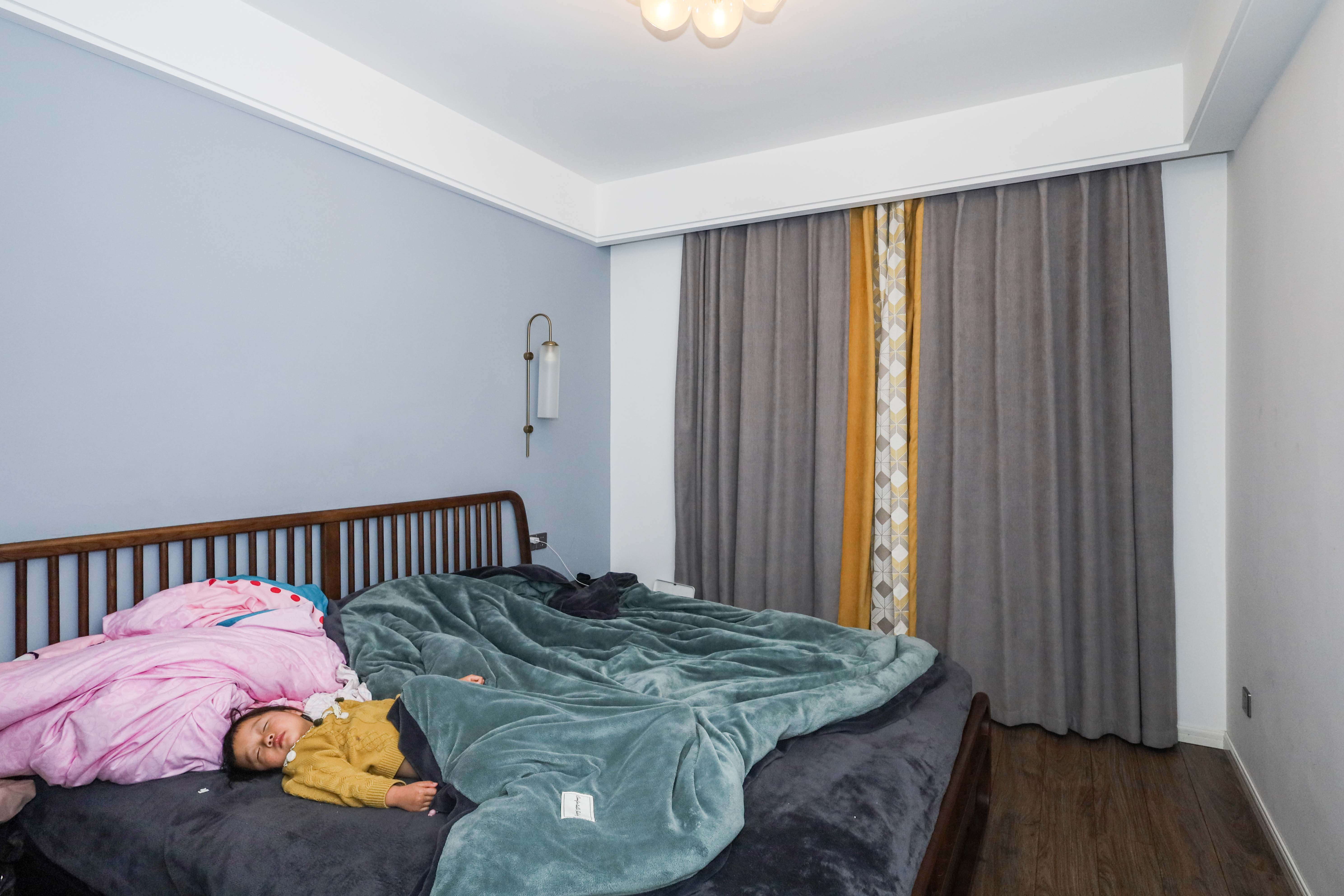 梅溪湖金茂湾  3室2厅2卫    185.0万卧室