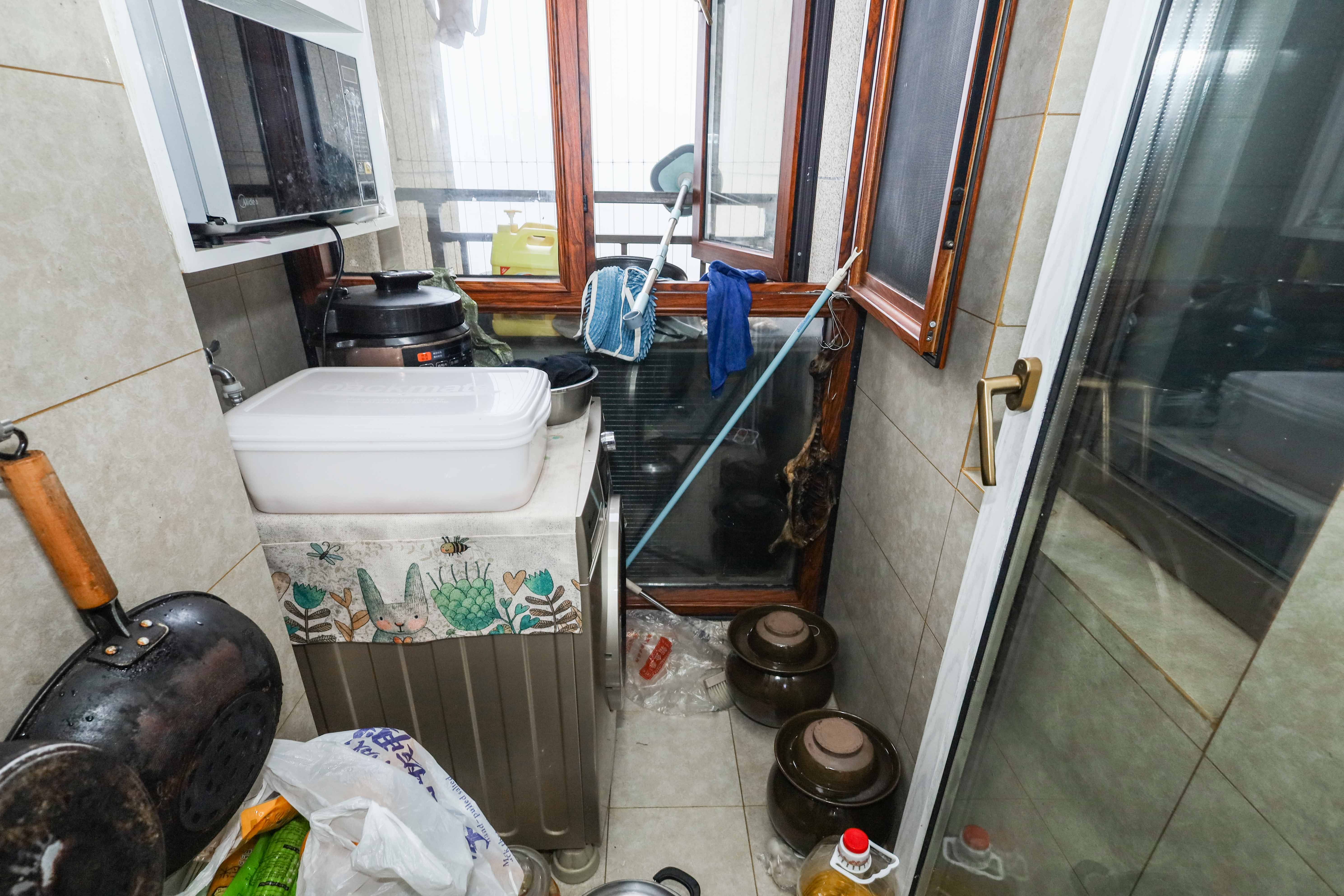 梅溪湖金茂湾  3室2厅2卫    185.0万其他