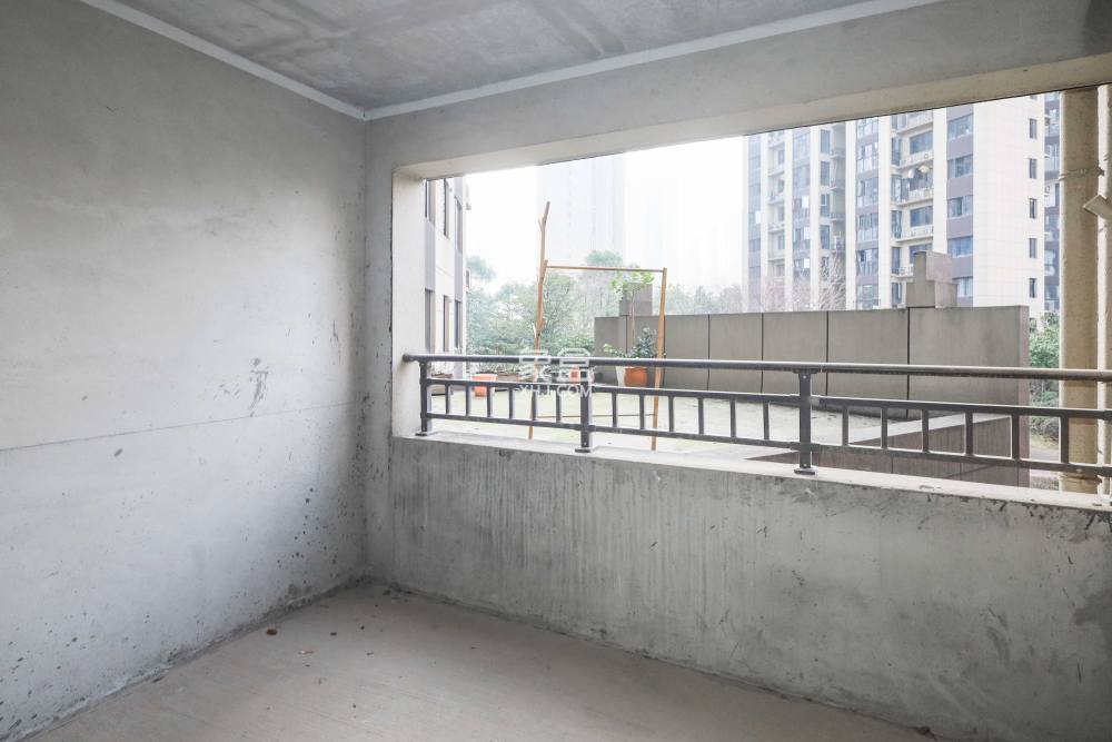 中國鐵建梅溪青秀二期  4室2廳2衛(wèi)   200.00萬
