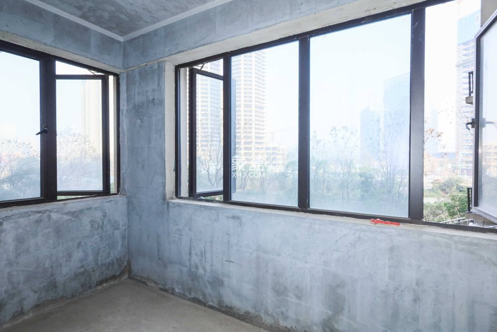 中國鐵建梅溪青秀二期  4室2廳2衛(wèi)   200.00萬