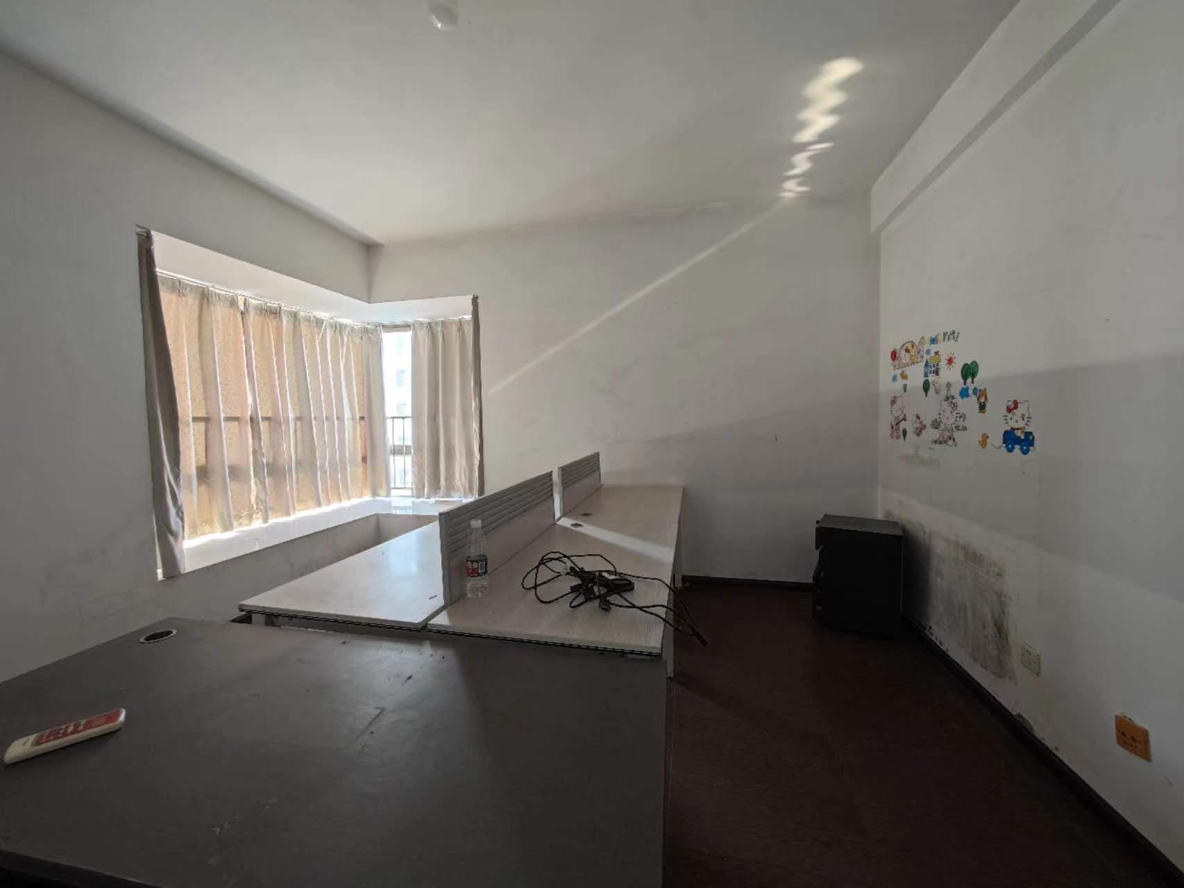 时尚新天地(平和堂) 3室2厅1卫 120.0万 时尚新天地(平和堂) 3室2厅1卫 120.0万室内图