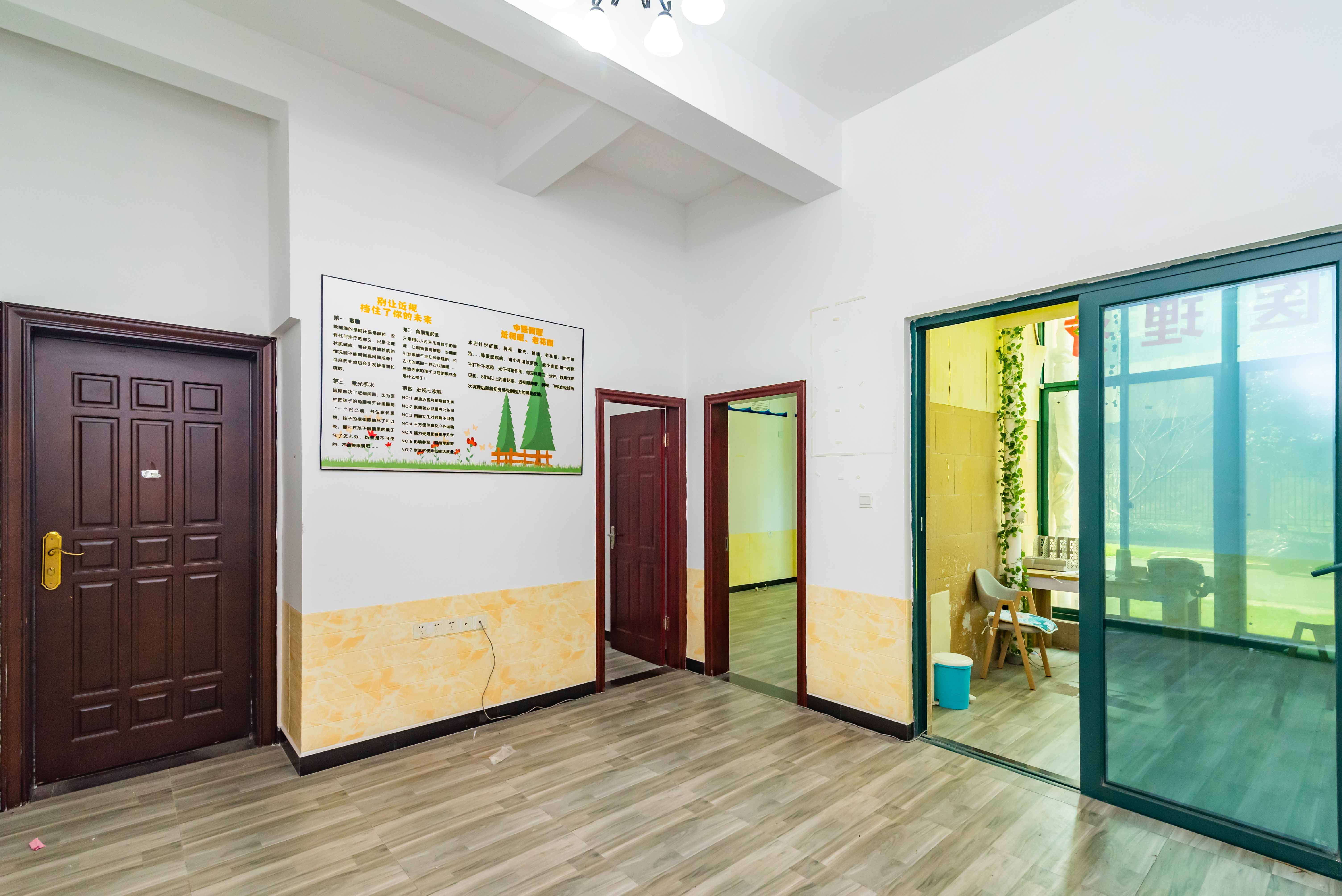 恒大雅苑 2室1厅1卫 80.00万 恒大雅苑 2室1厅1卫 80.00万客厅