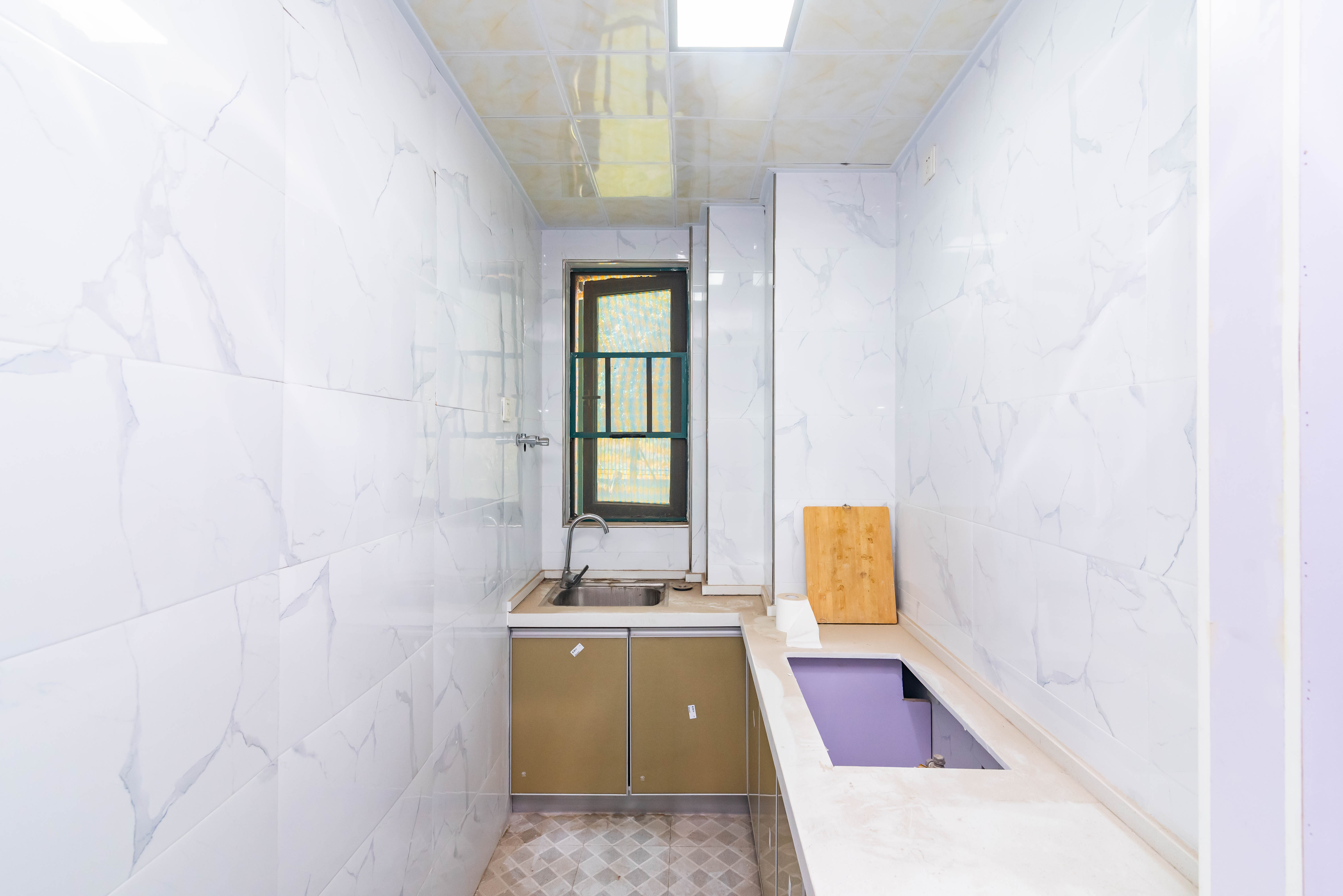 恒大雅苑 2室1厅1卫 80.00万 恒大雅苑 2室1厅1卫 80.00万厨房