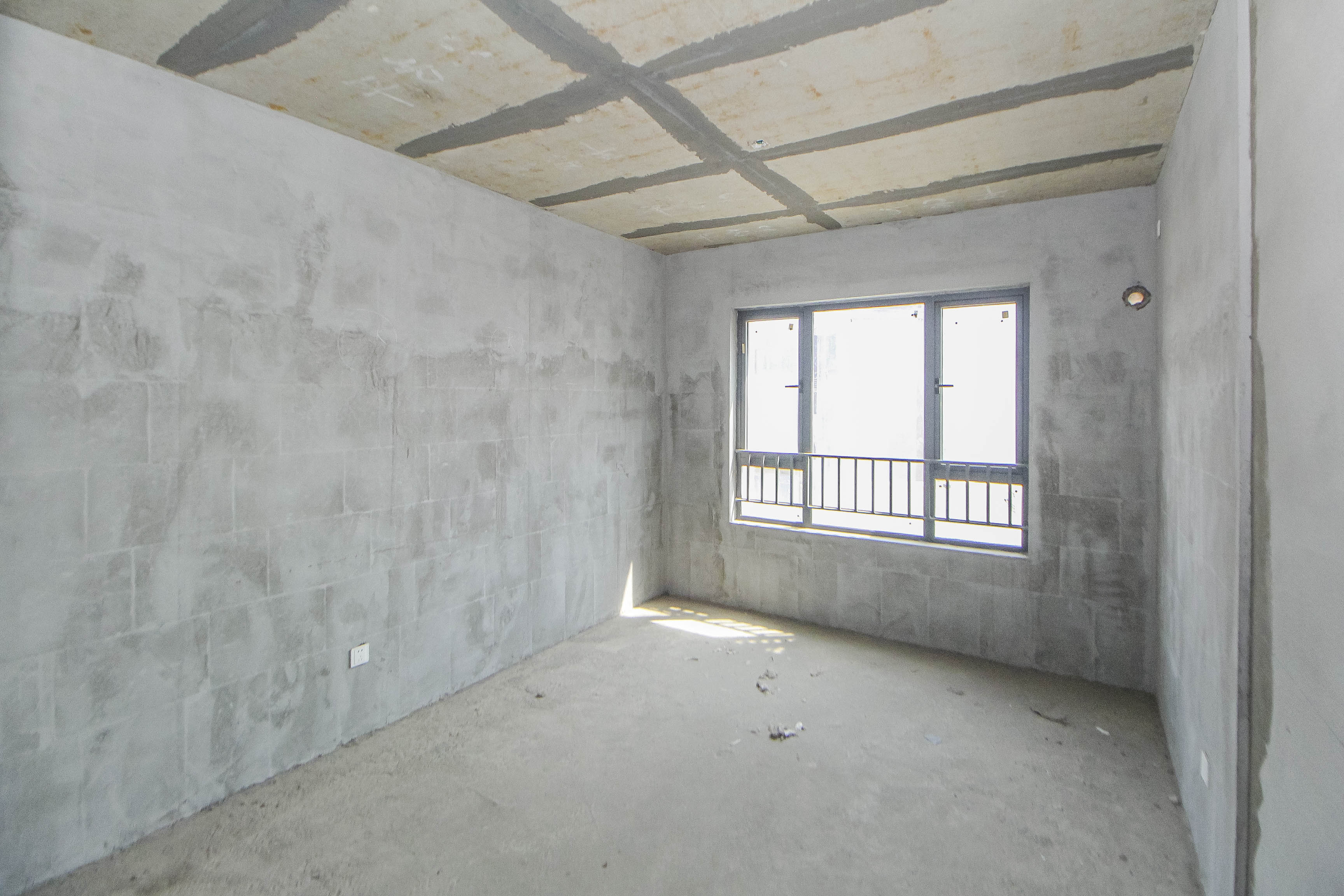 兰亭湾畔  5室2厅2卫    290.0万卧室