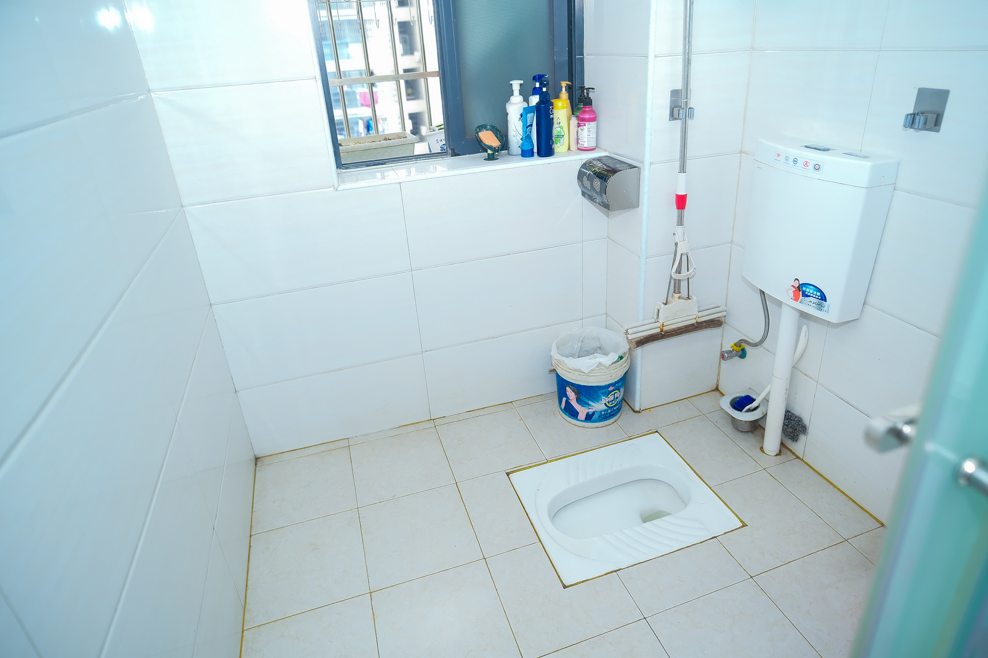 尚都花园城 4室2厅1卫 110.00万 尚都花园城 4室2厅1卫 110.00万卫生间