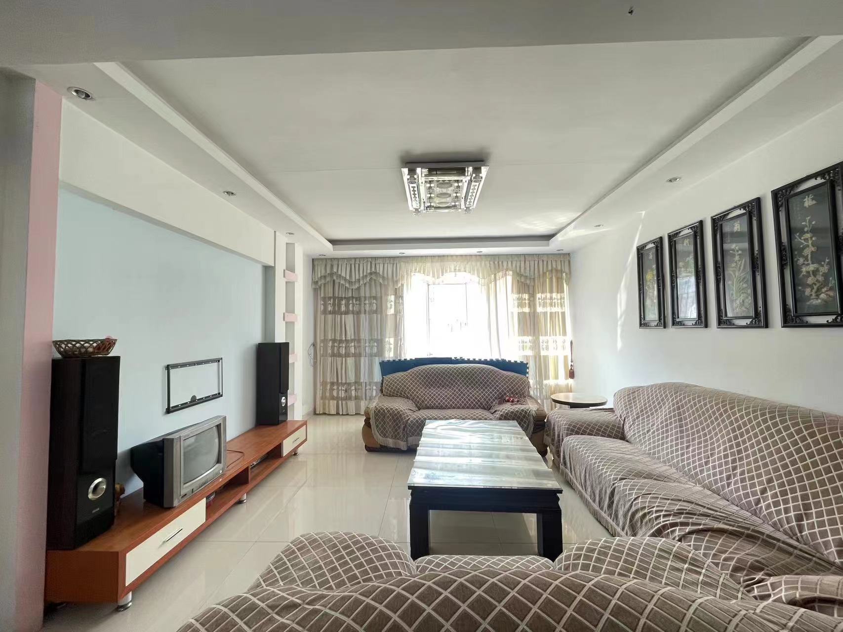 莲花小区 3室2厅2卫 60.00万 莲花小区 3室2厅2卫 60.00万室内图