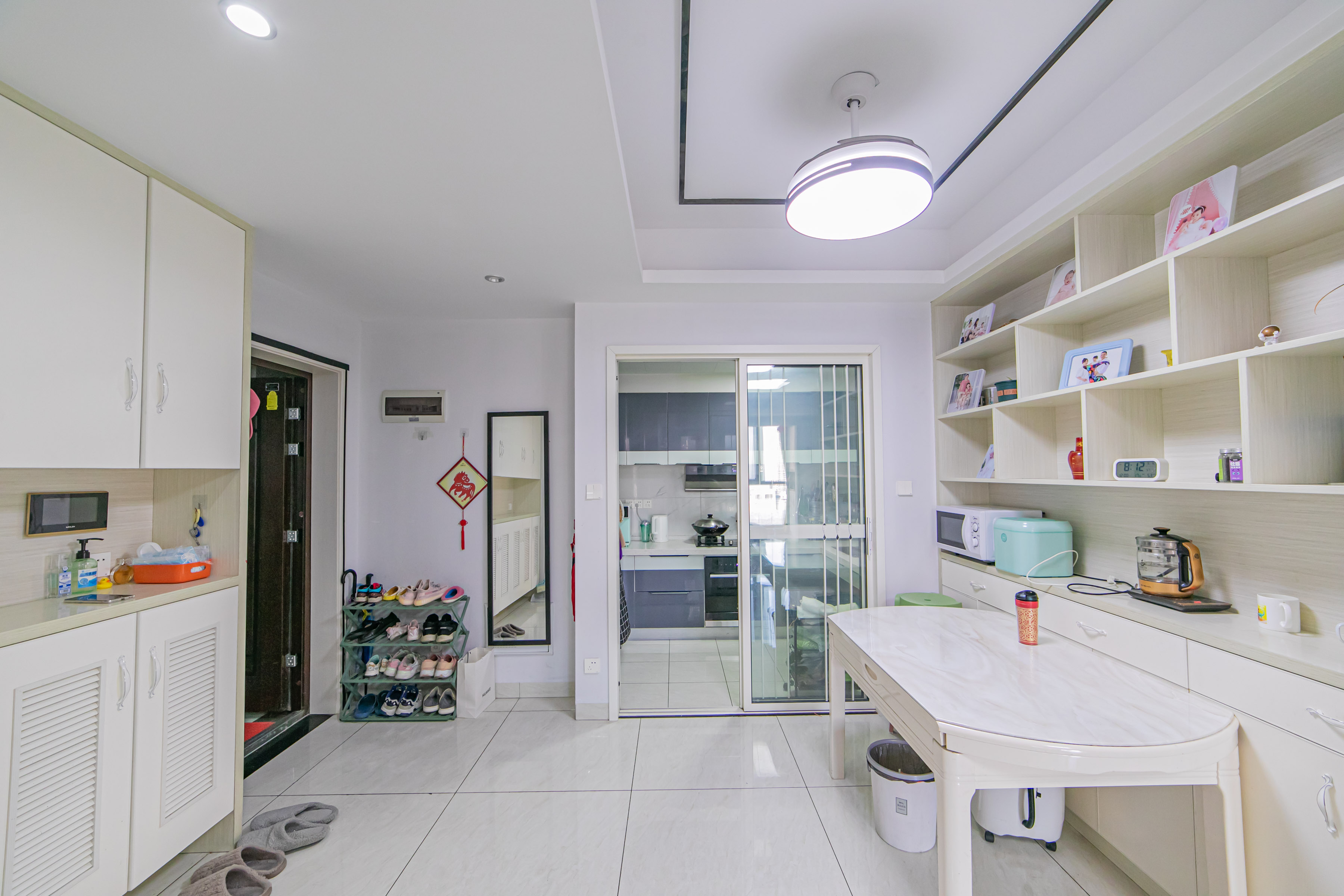 恒基凯旋门三期 3室2厅1卫 85.00万 恒基凯旋门三期 3室2厅1卫 85.00万客厅