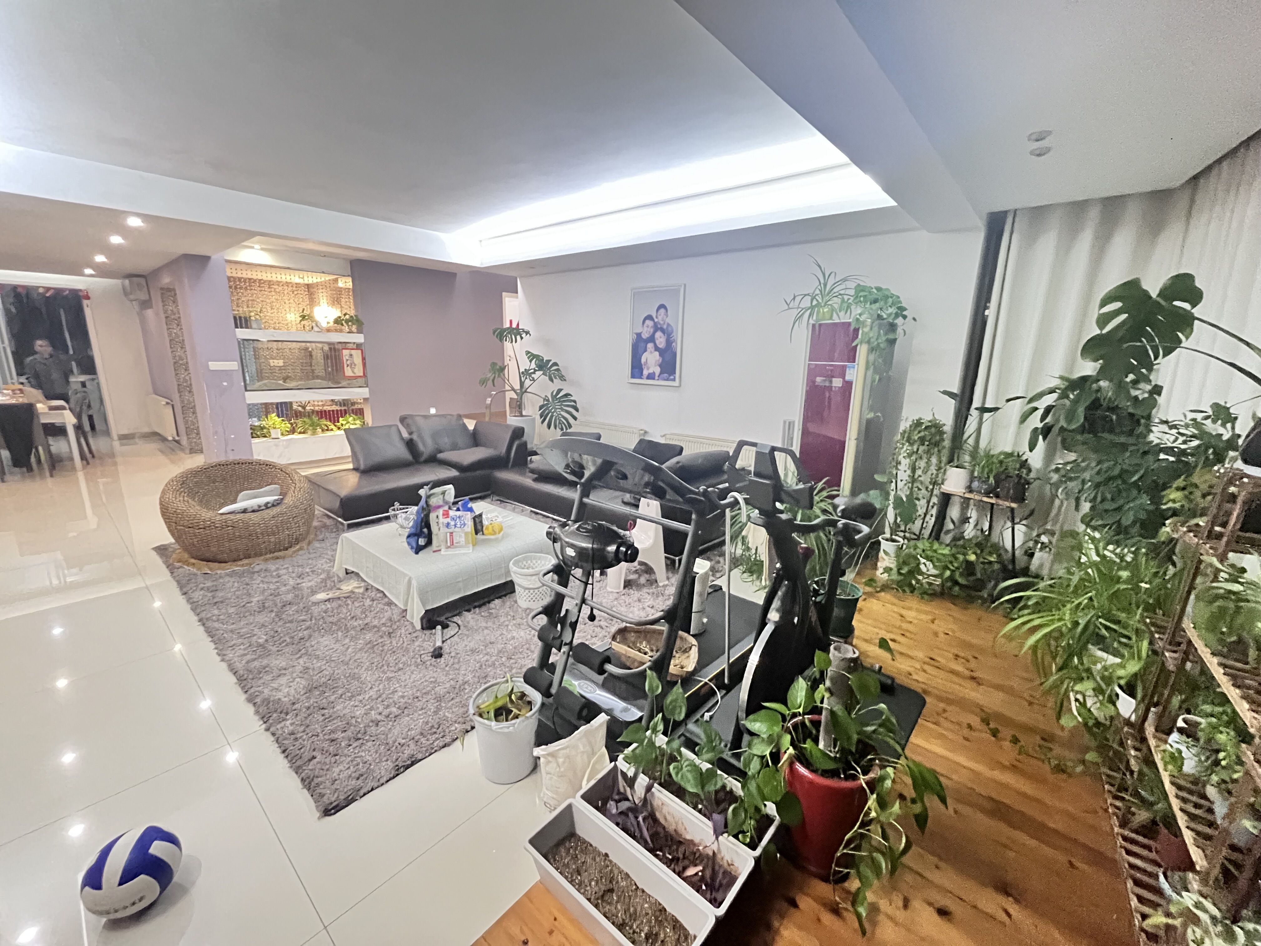 四季花园  4室2厅2卫   105.00万 四季花园  4室2厅2卫   105.00万室内图