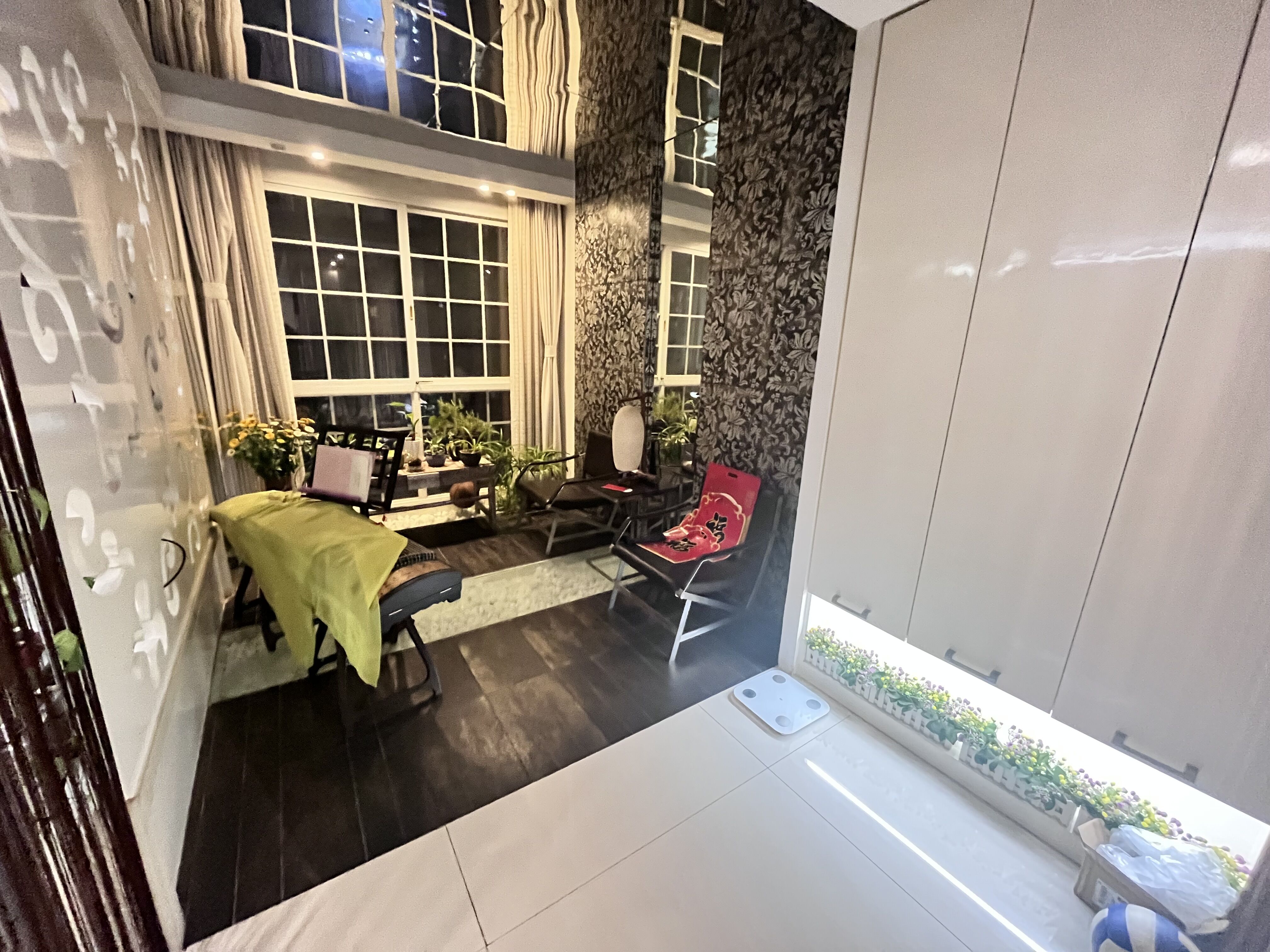 四季花园  4室2厅2卫   105.00万 四季花园  4室2厅2卫   105.00万室内图