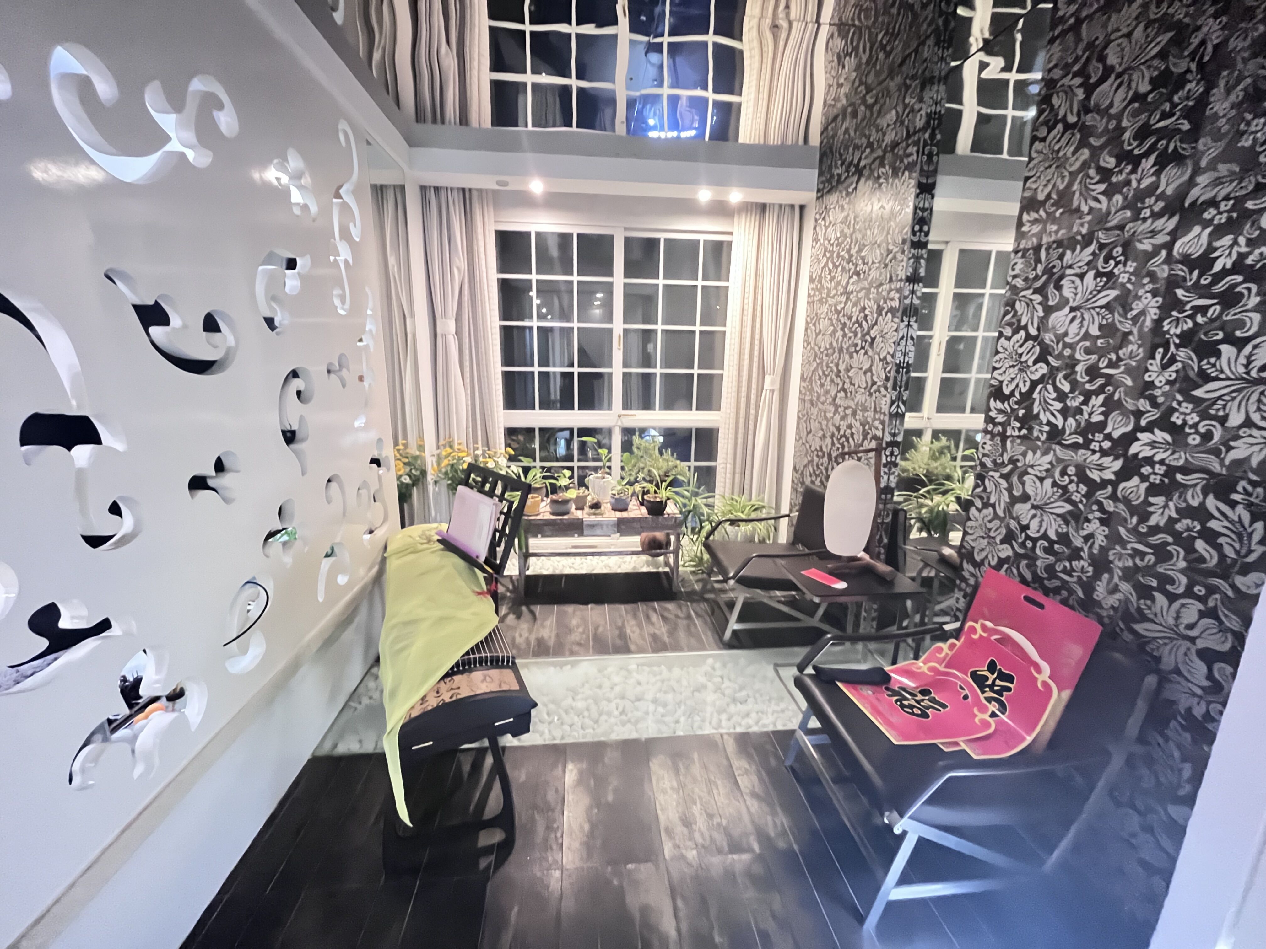 四季花园  4室2厅2卫   105.00万 四季花园  4室2厅2卫   105.00万室内图