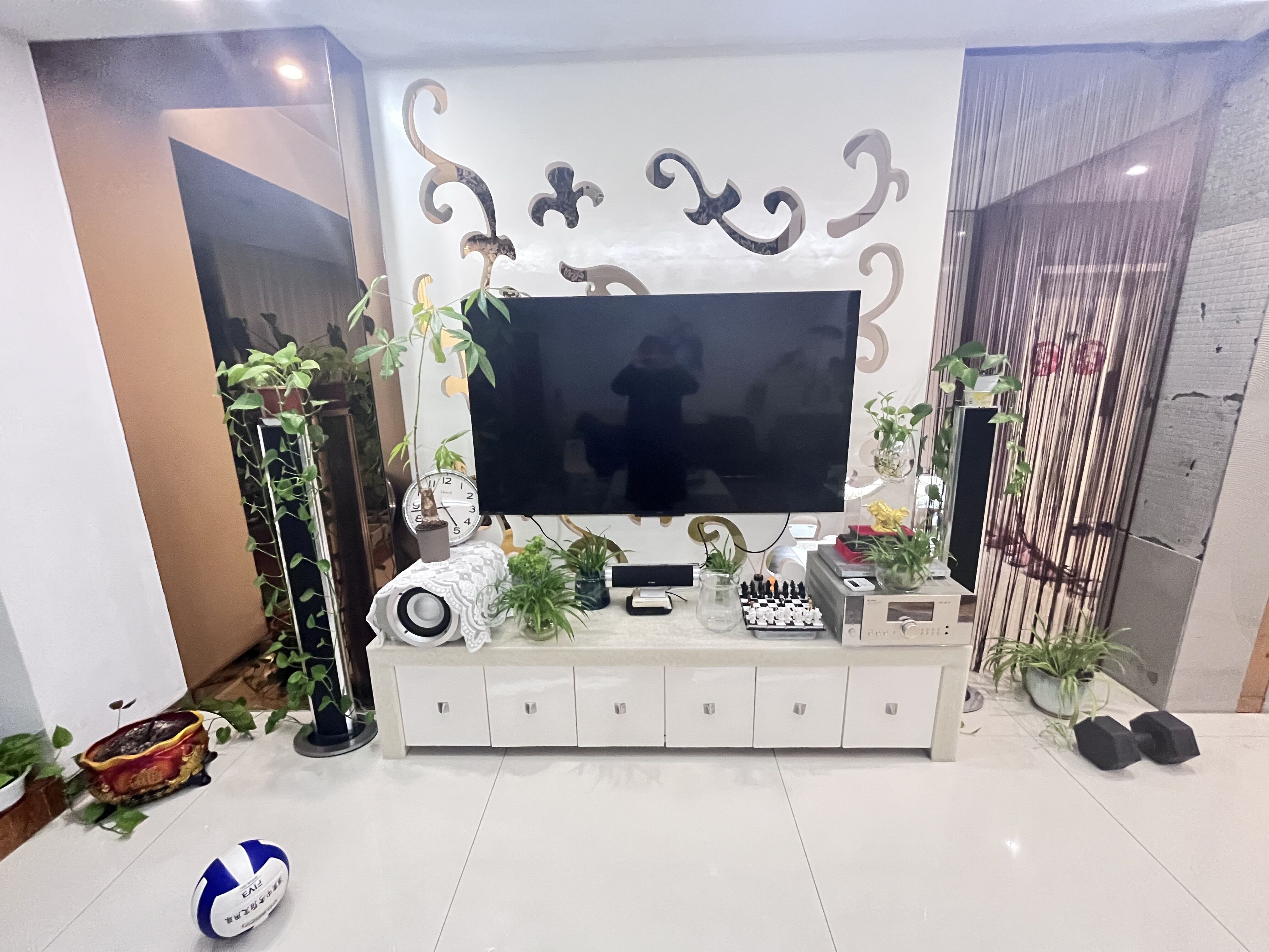 四季花园  4室2厅2卫   105.00万 四季花园  4室2厅2卫   105.00万室内图