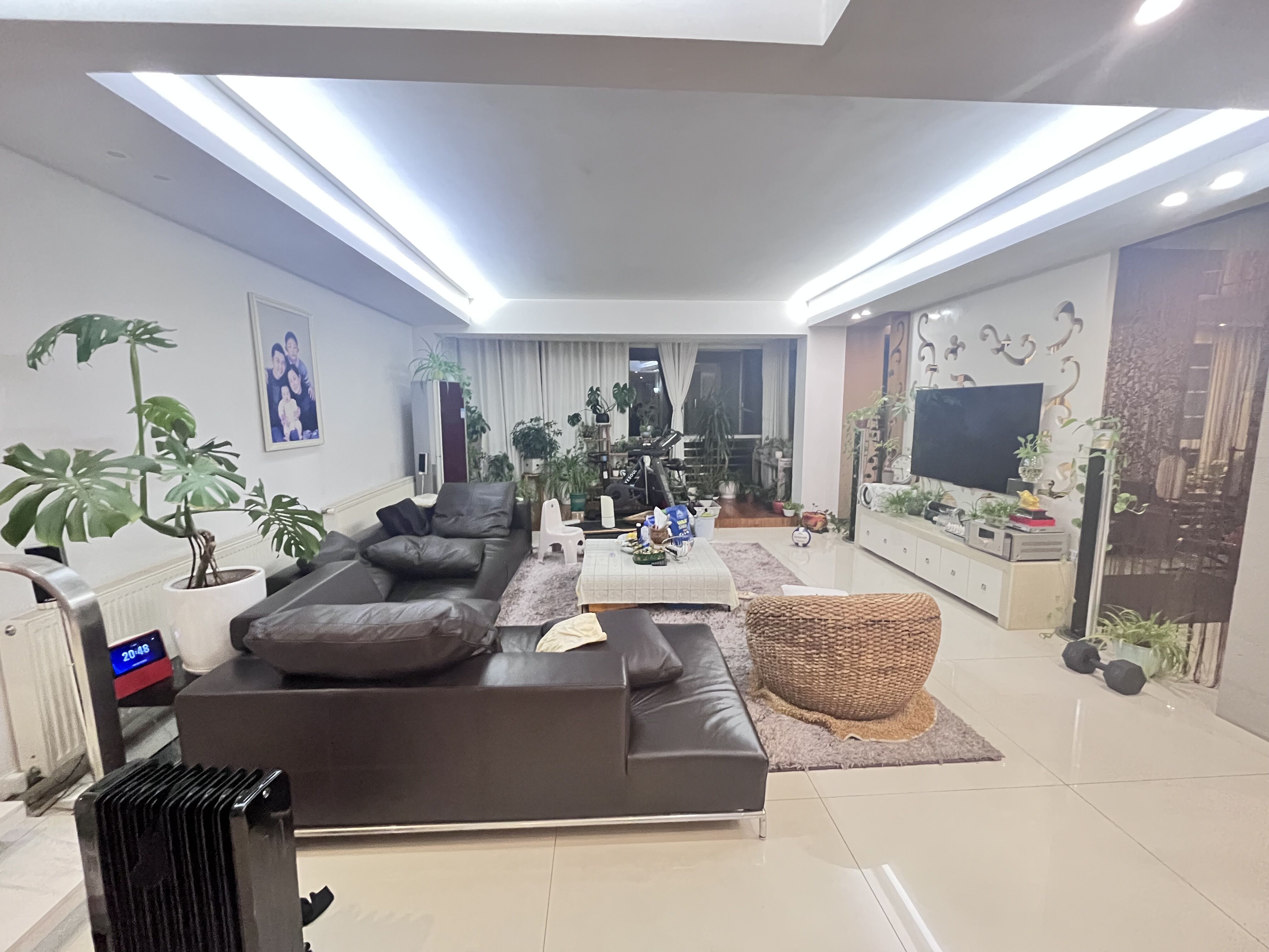 四季花园  4室2厅2卫   105.00万 四季花园  4室2厅2卫   105.00万室内图