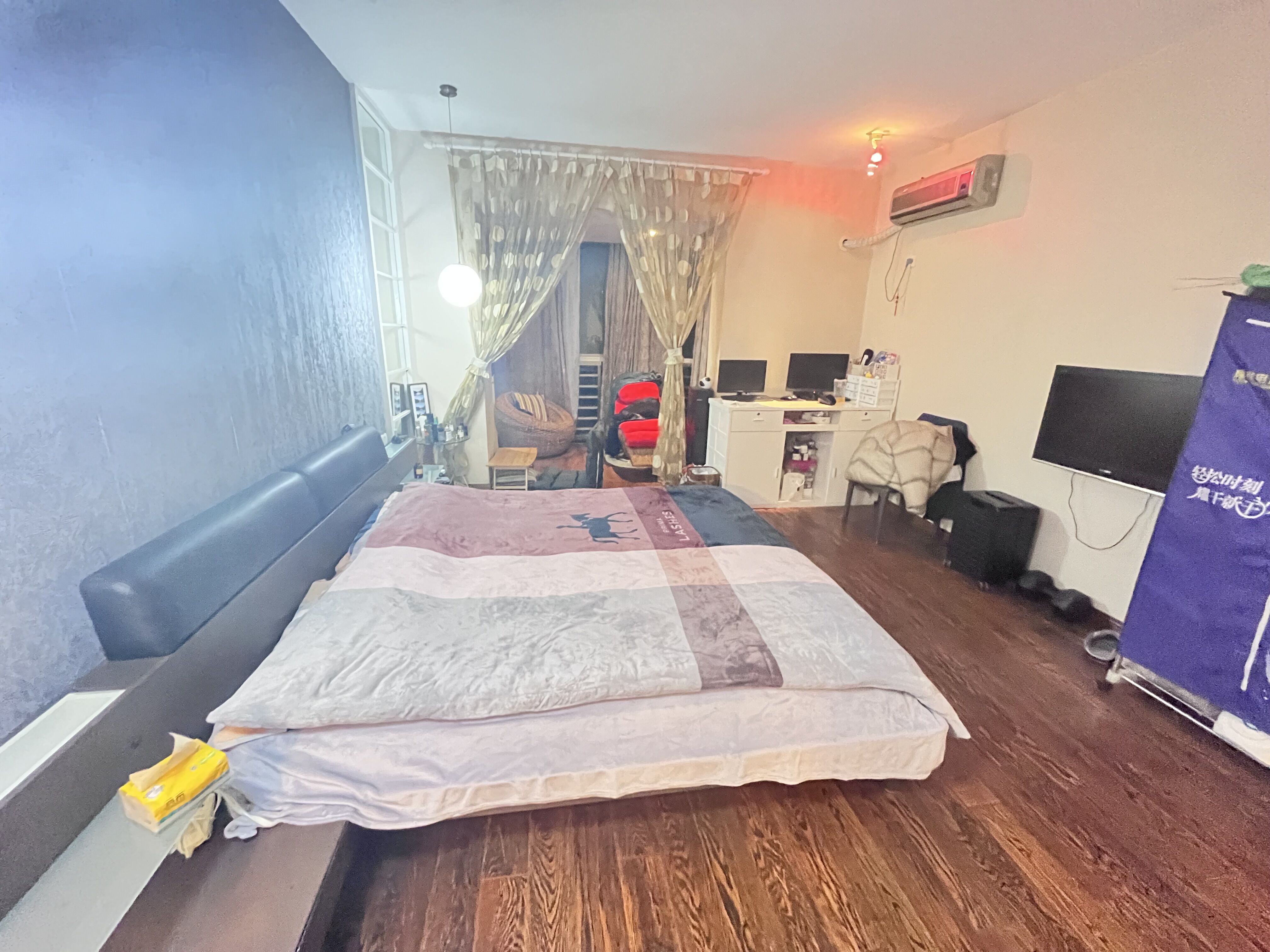 四季花园  4室2厅2卫   105.00万 四季花园  4室2厅2卫   105.00万室内图