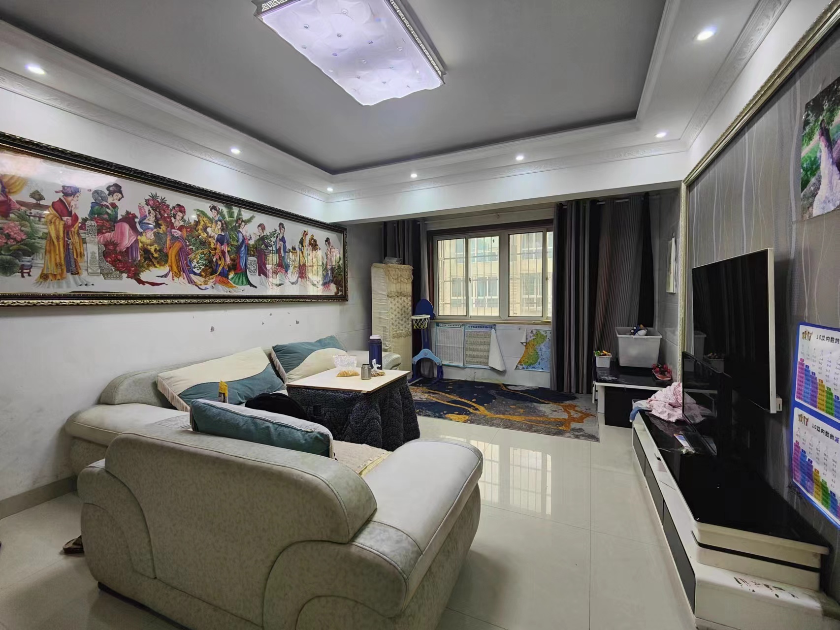 经仕小区 3室2厅2卫 35.0万 经仕小区 3室2厅2卫 35.0万室内图