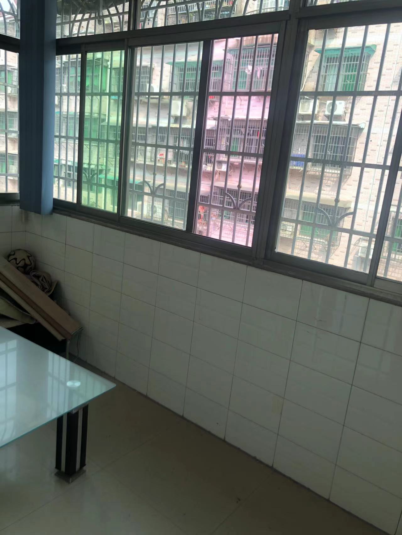 政华新村 4室2厅1卫 47.00万 政华新村 4室2厅1卫 47.00万室内图