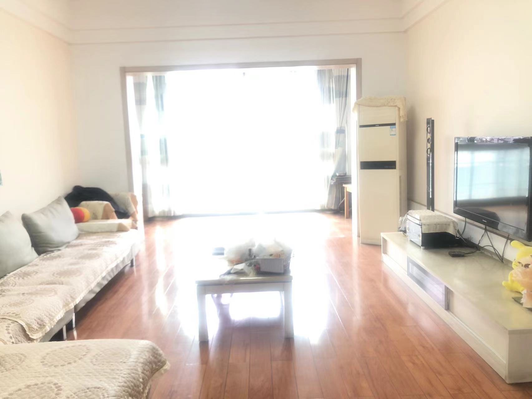 江岸人家 5室2厅2卫 90.00万 江岸人家 5室2厅2卫 90.00万室内图