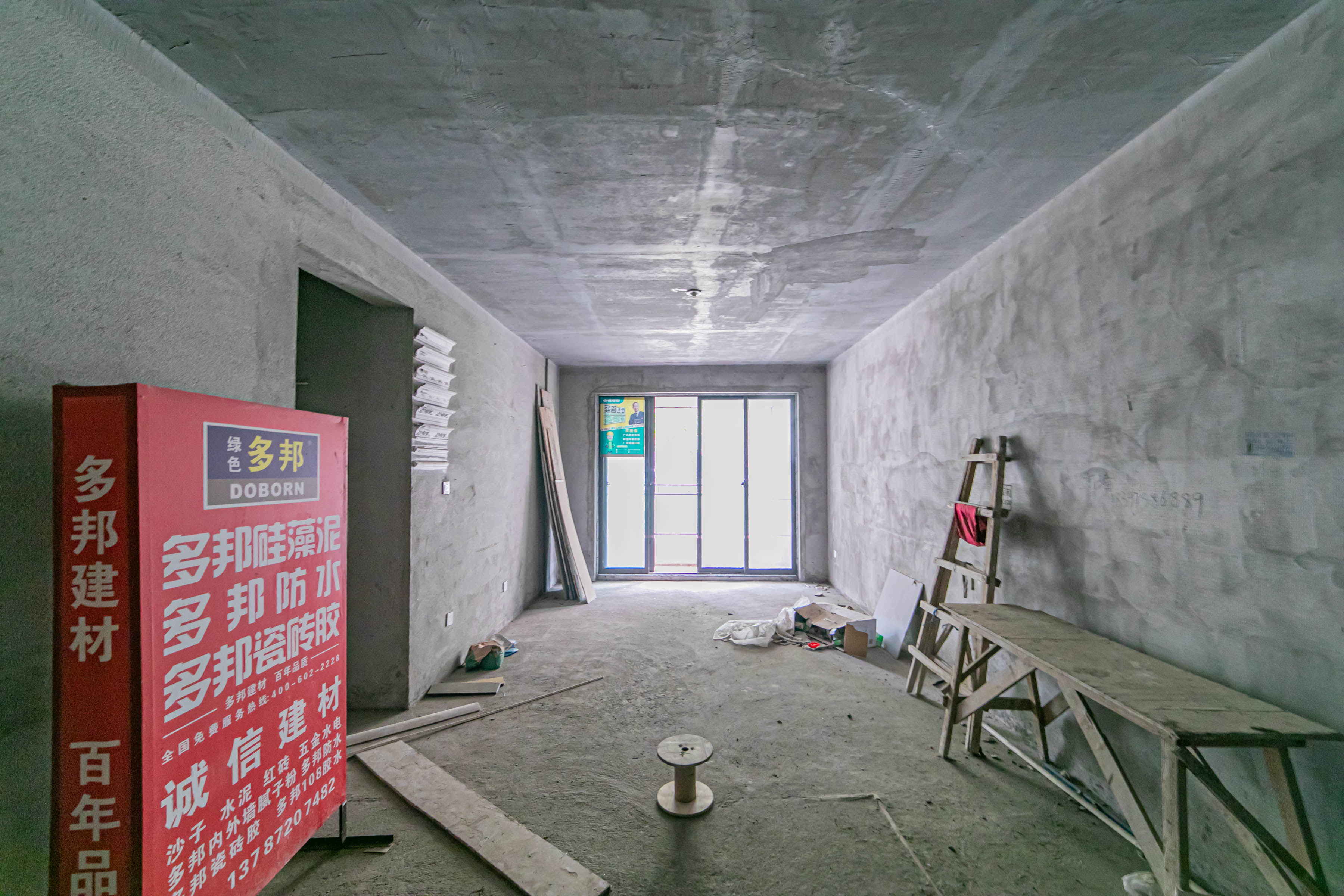 未来漫城 3室2厅1卫 60.0万 未来漫城 3室2厅1卫 60.0万客厅