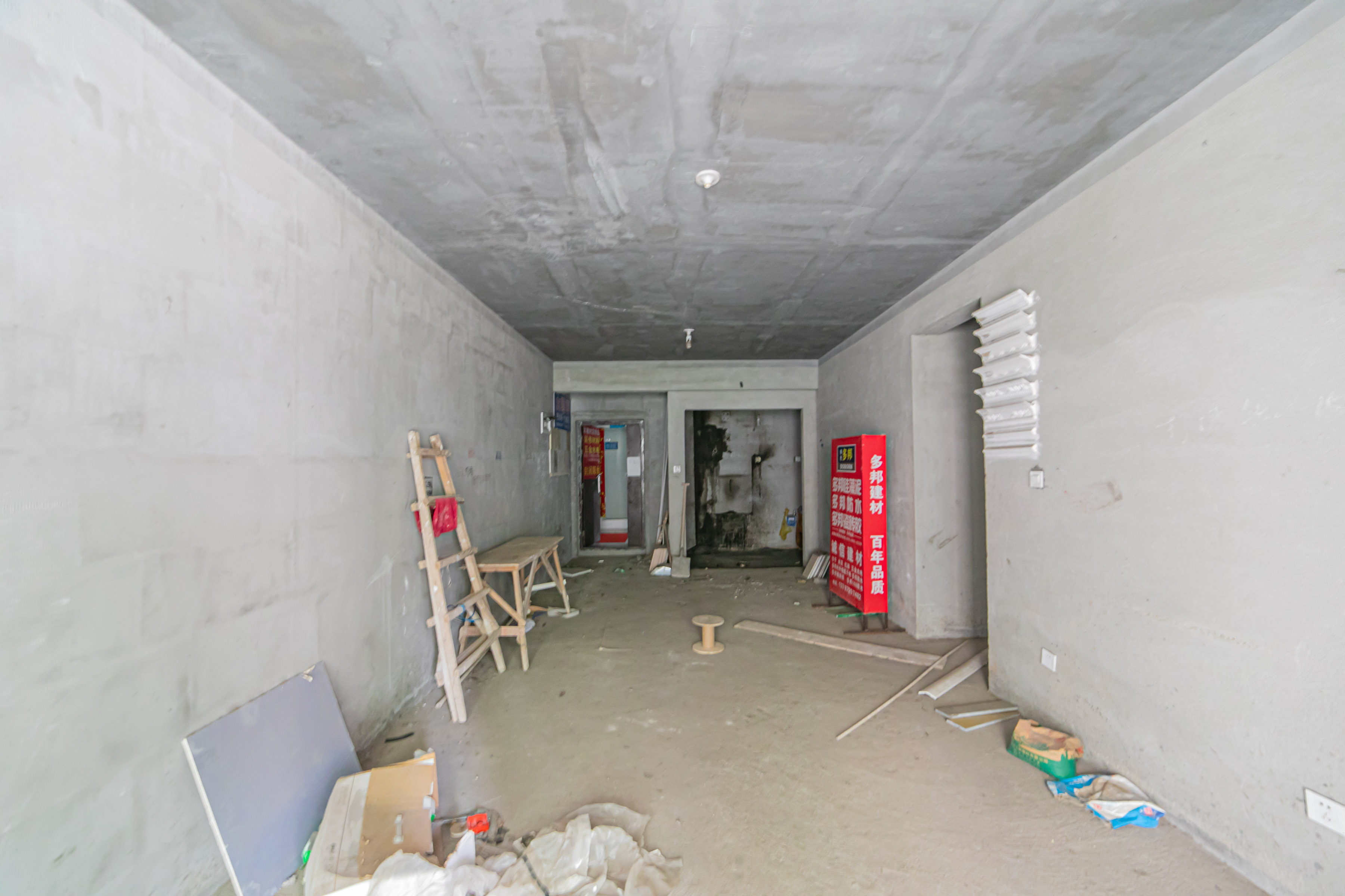 未来漫城 3室2厅1卫 60.0万 未来漫城 3室2厅1卫 60.0万客厅