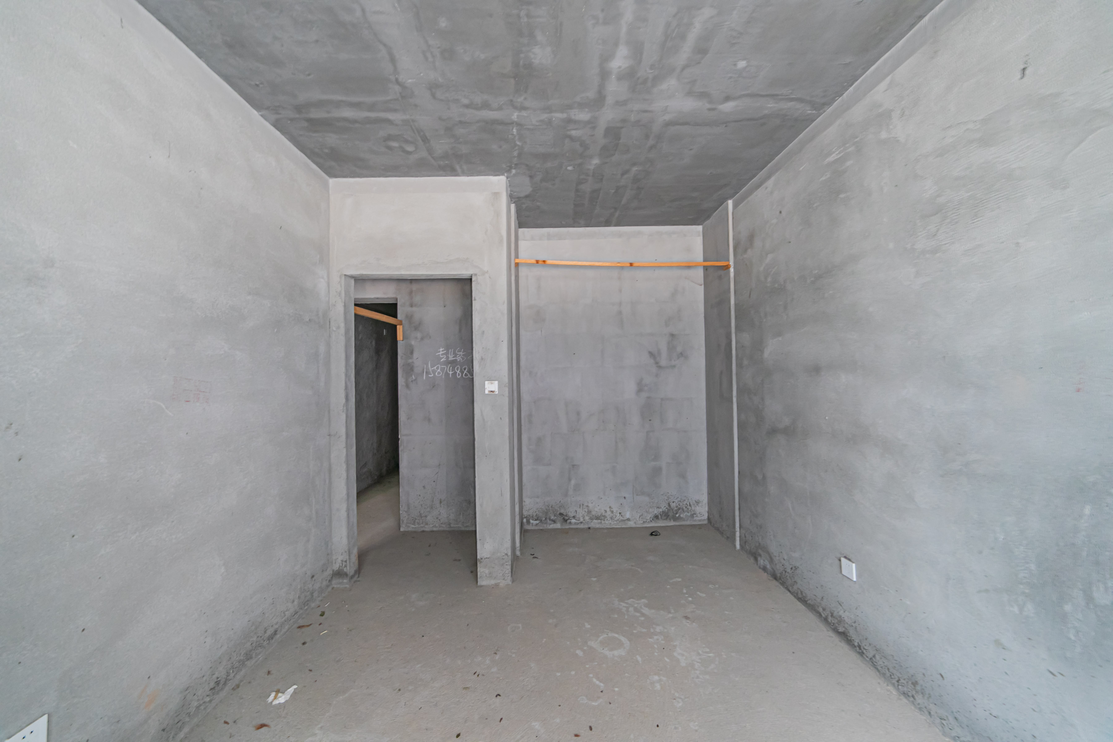 未来漫城 3室2厅1卫 60.0万 未来漫城 3室2厅1卫 60.0万卧室