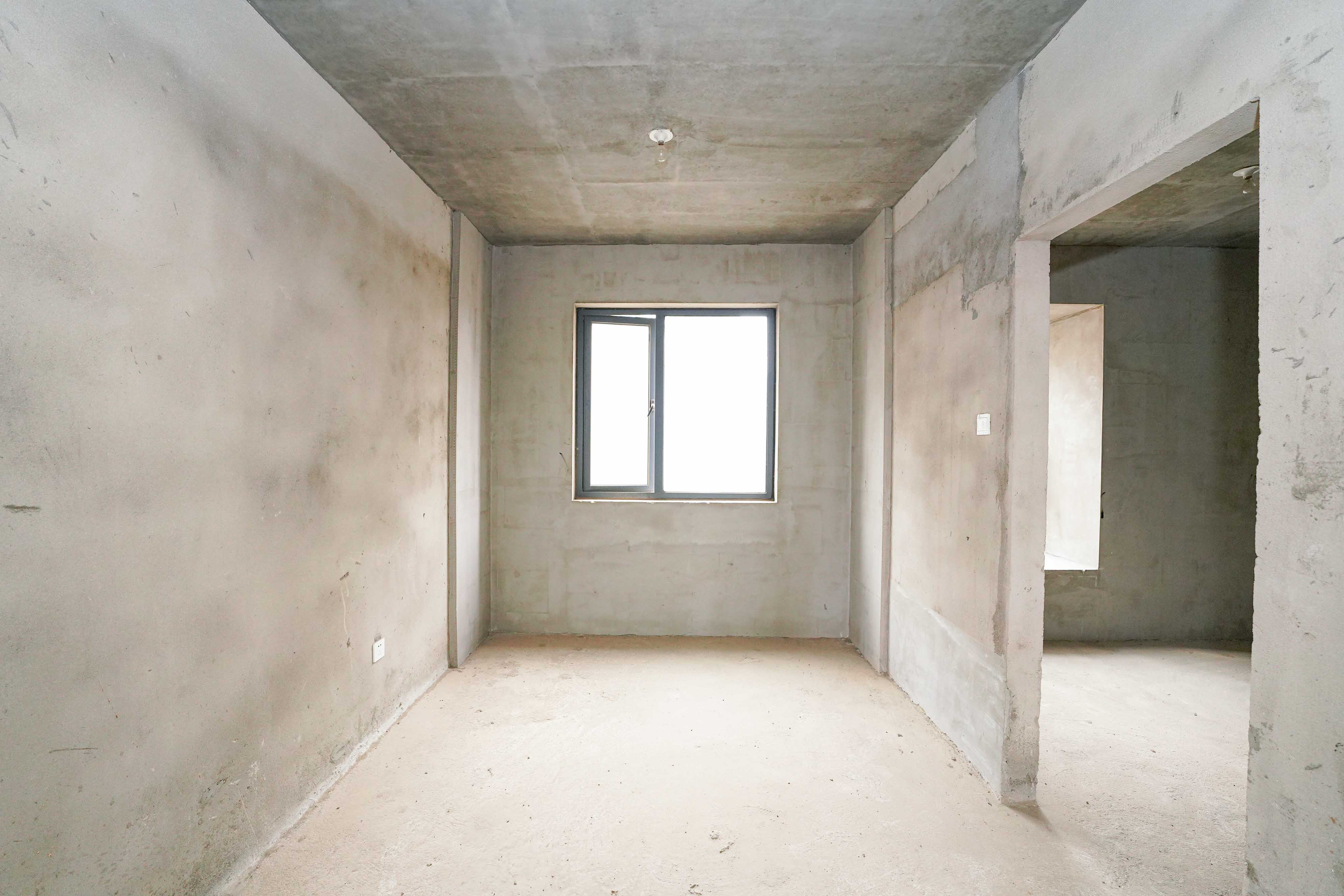 中建嘉和城  3室2厅2卫   95.00万