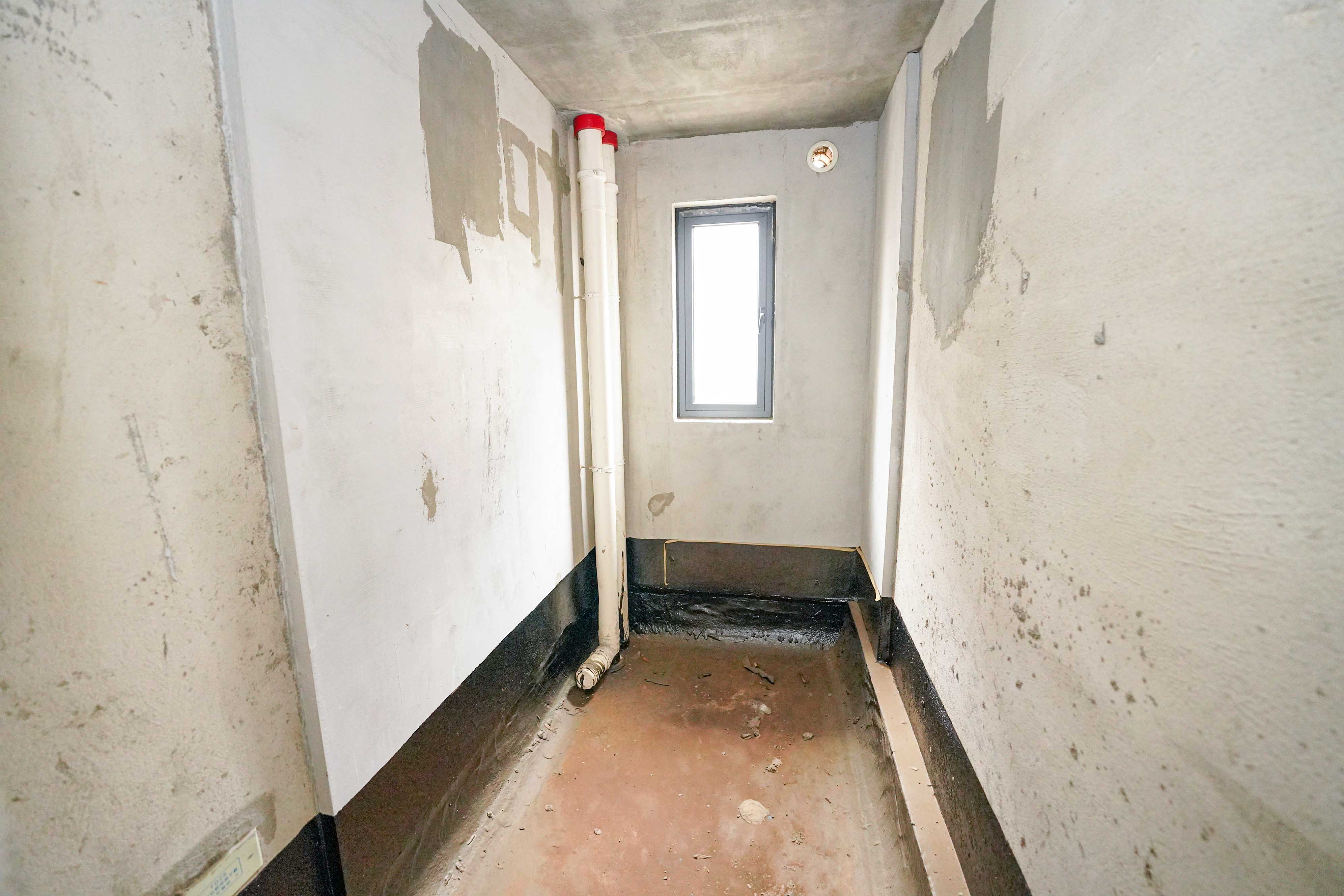 中建嘉和城  3室2厅2卫   90.00万卫生间