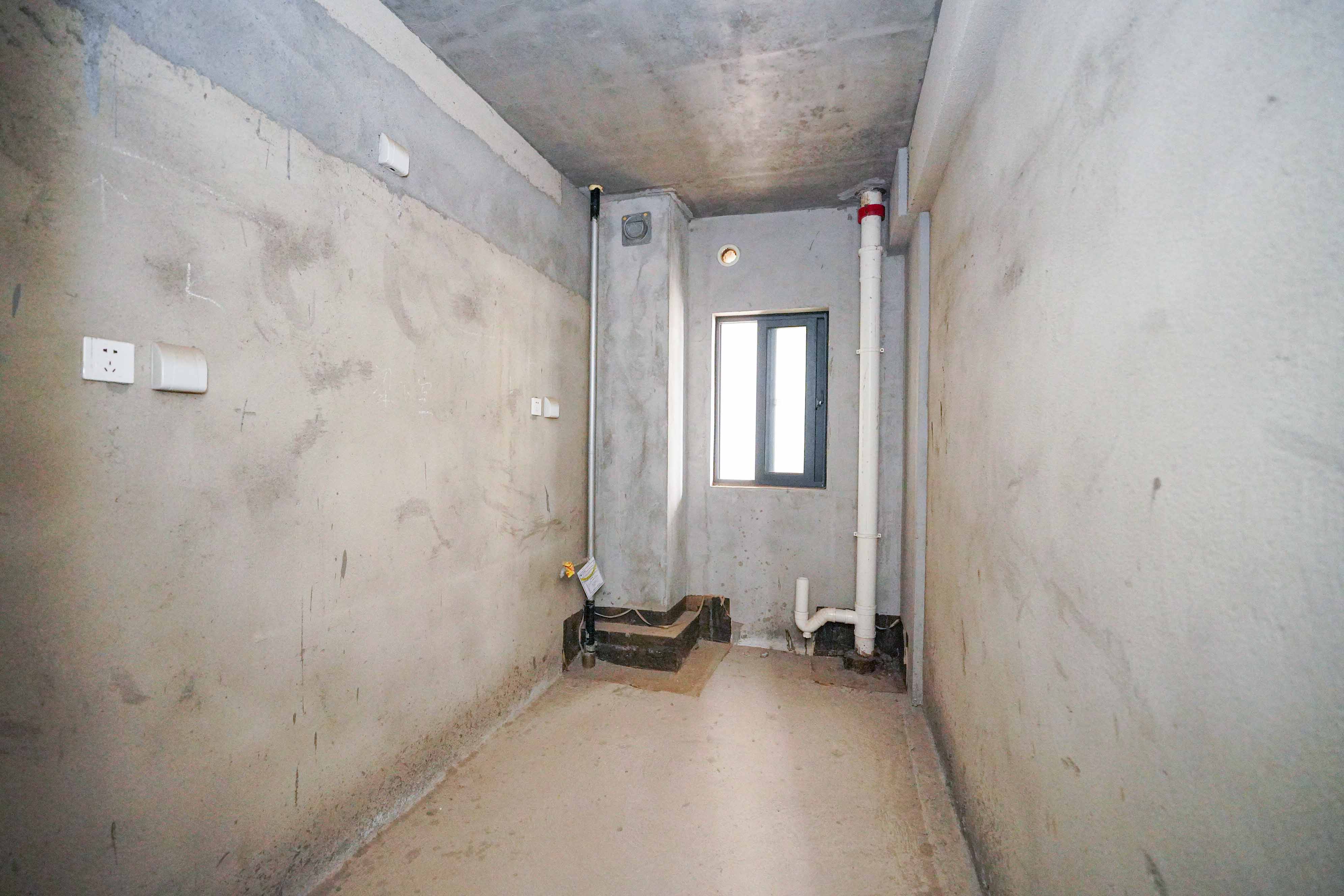 中建嘉和城  3室2厅2卫   90.00万厨房