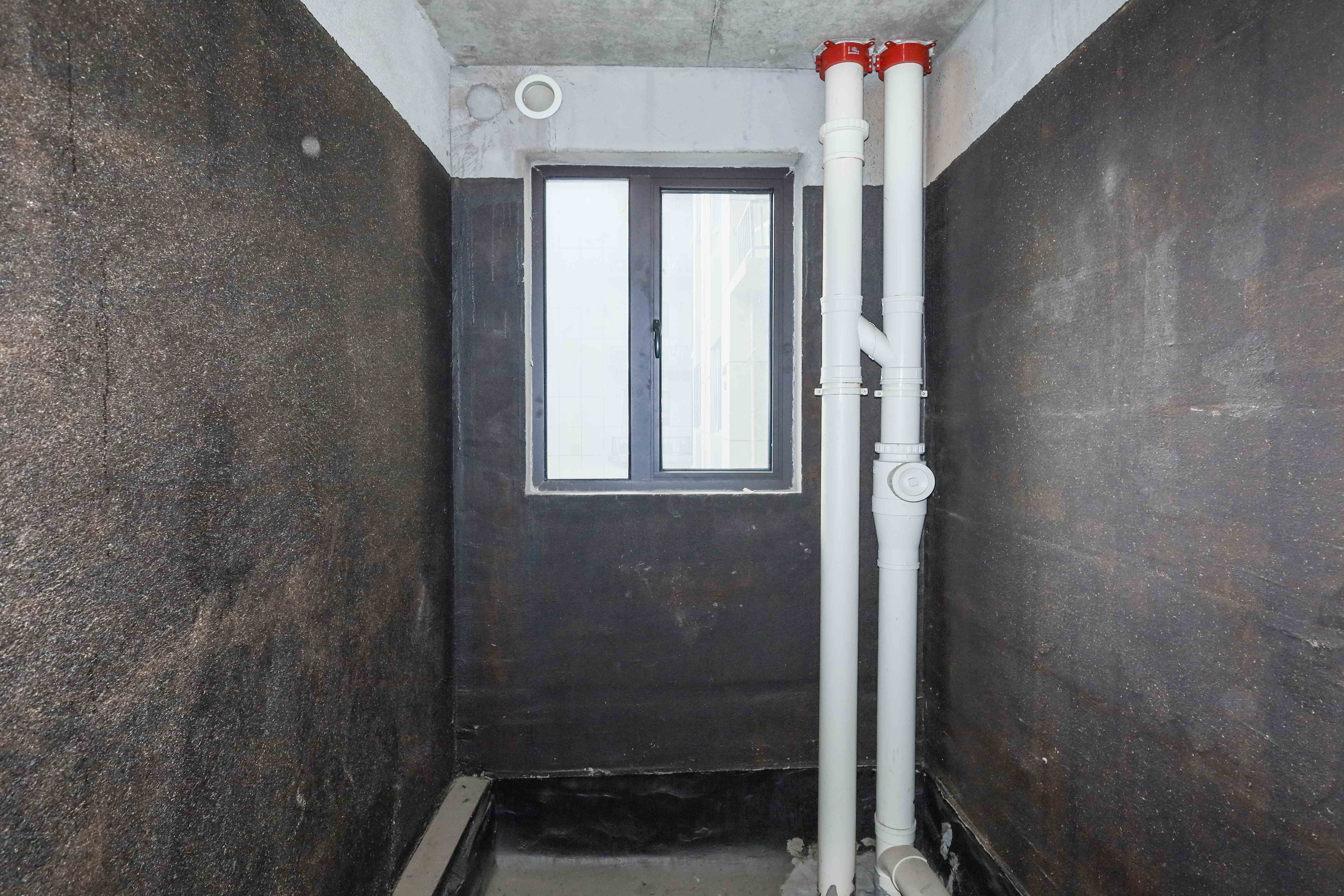 中国铁建梅溪青秀二期  3室2厅2卫    141.0万卫生间