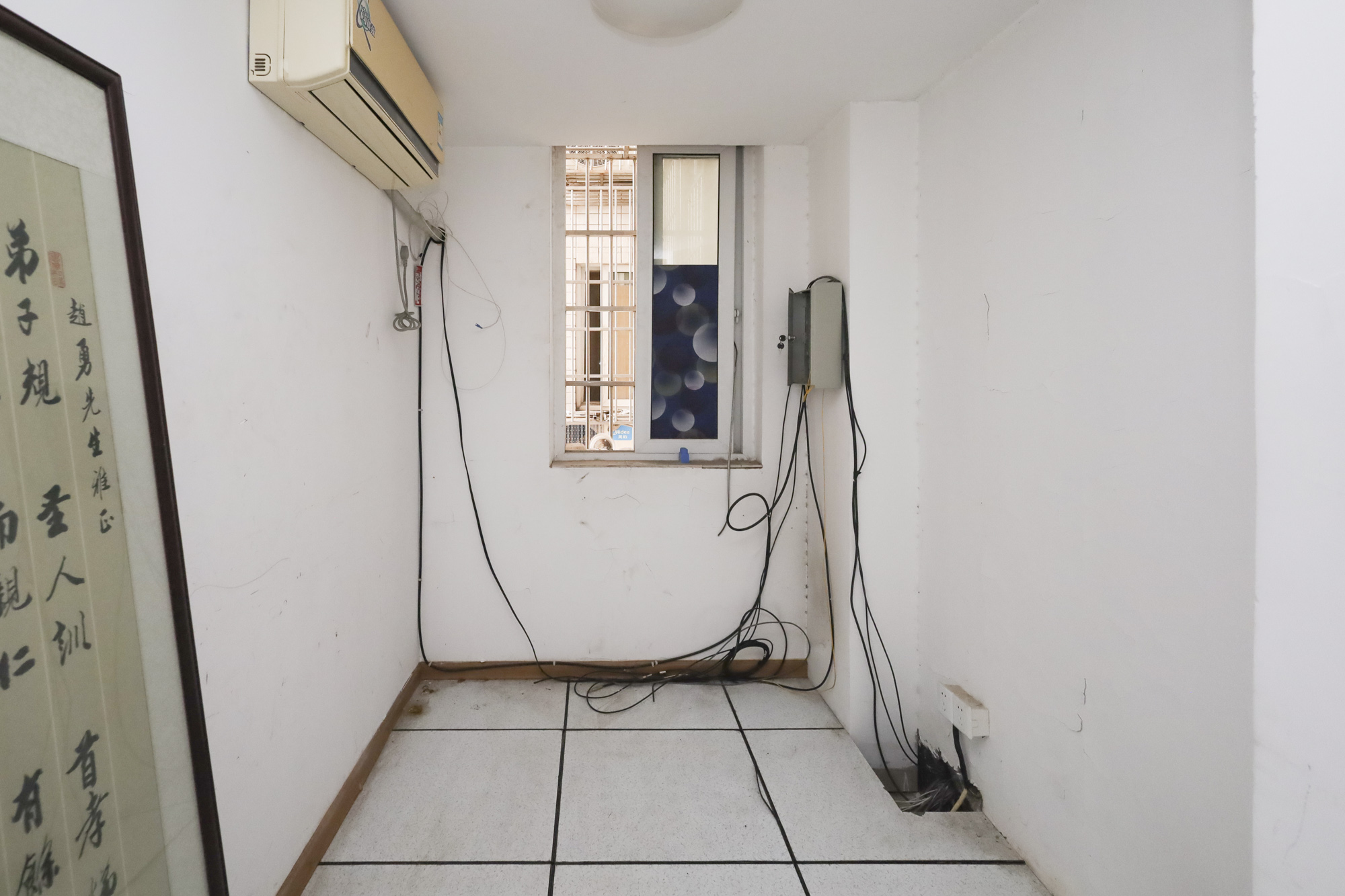 星蓝湾  4室2厅1卫    115.0万卧室