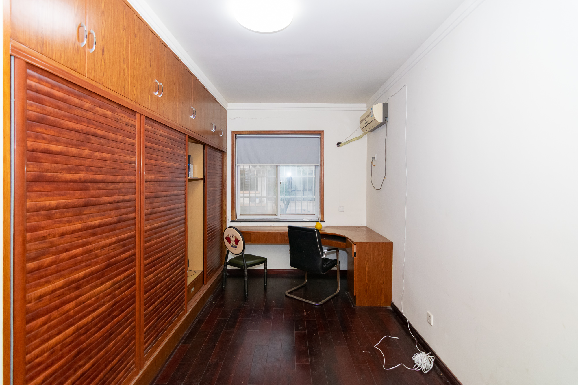 湘路家园 7室2厅3卫 286.00万 湘路家园 7室2厅3卫 286.00万卧室