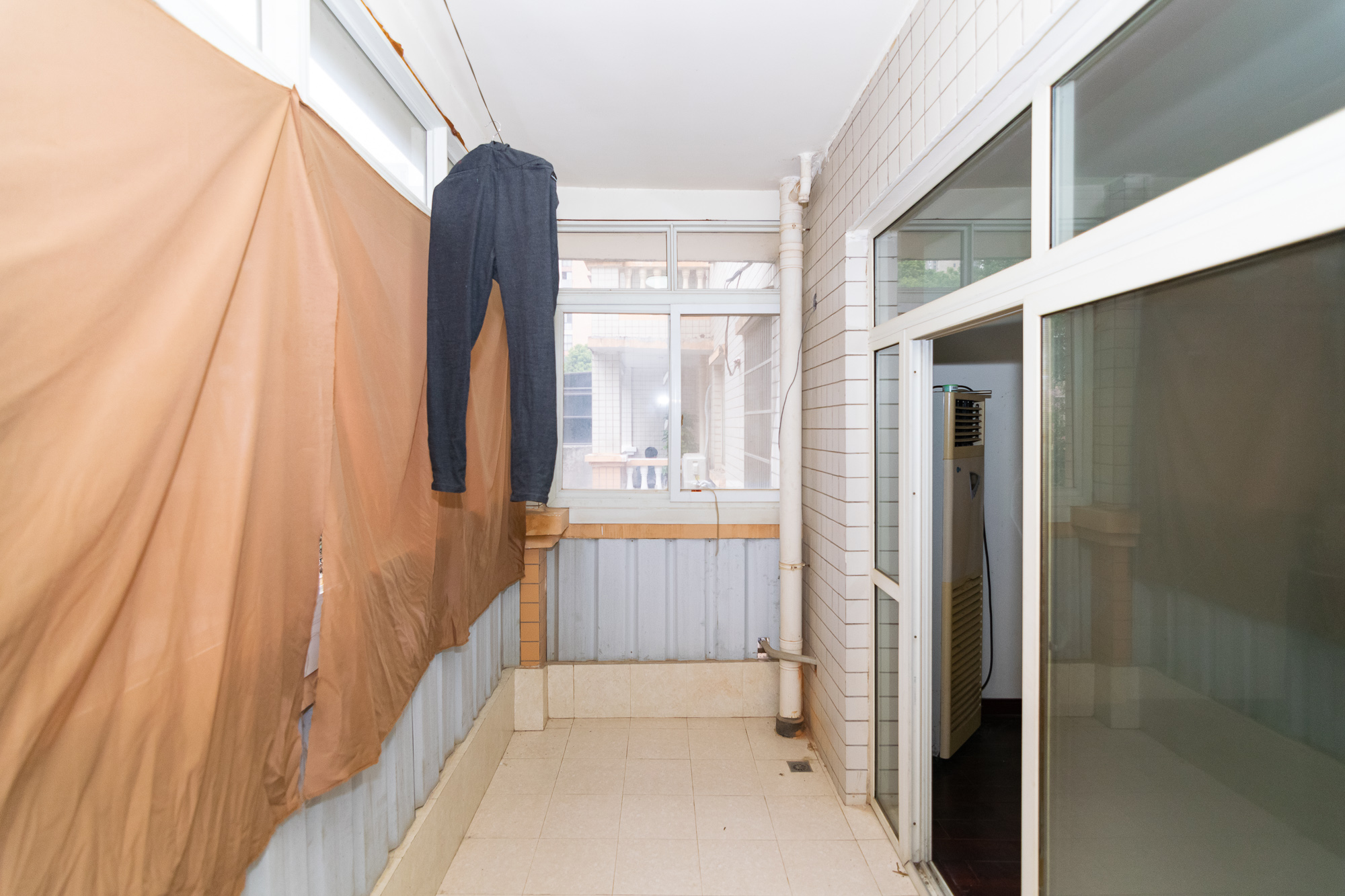 湘路家园 7室2厅3卫 286.00万 湘路家园 7室2厅3卫 286.00万阳台