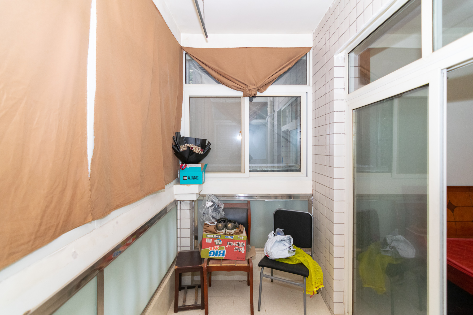 湘路家园 7室2厅3卫 286.00万 湘路家园 7室2厅3卫 286.00万阳台