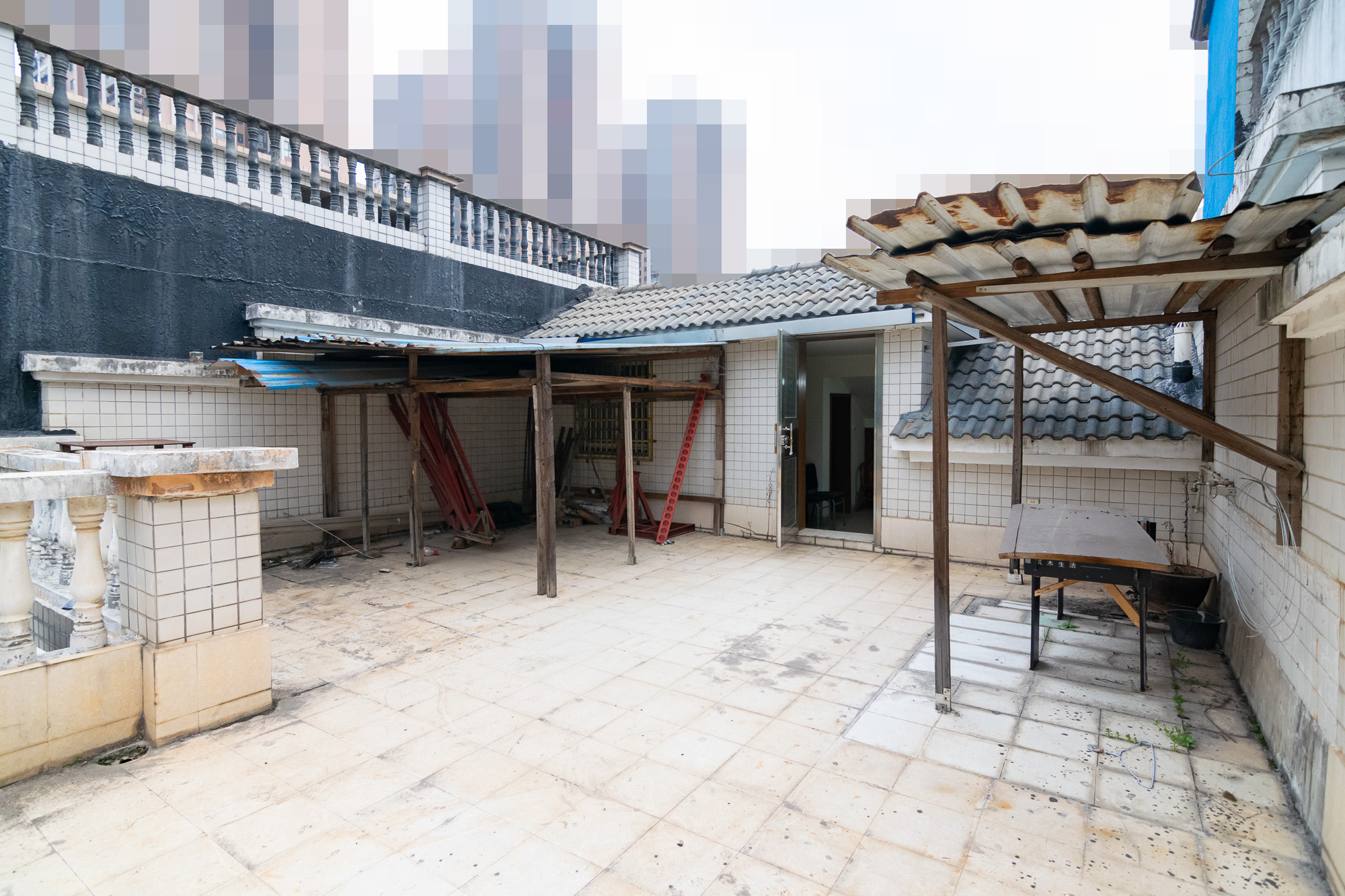 湘路家园 7室2厅3卫 286.00万 湘路家园 7室2厅3卫 286.00万其他