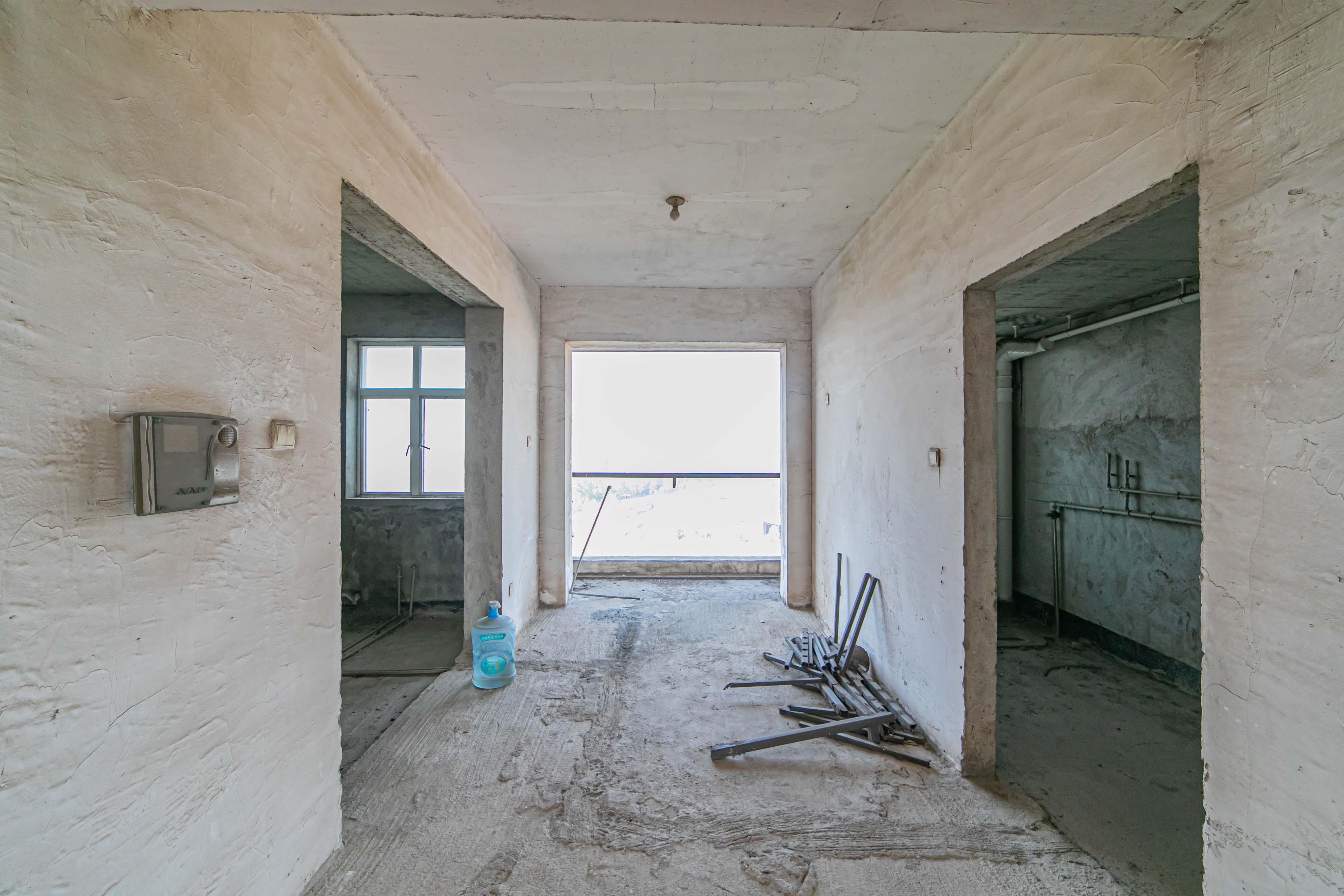 淞雅苑  4室2厅2卫    115.0万 淞雅苑  4室2厅2卫    115.0万客厅